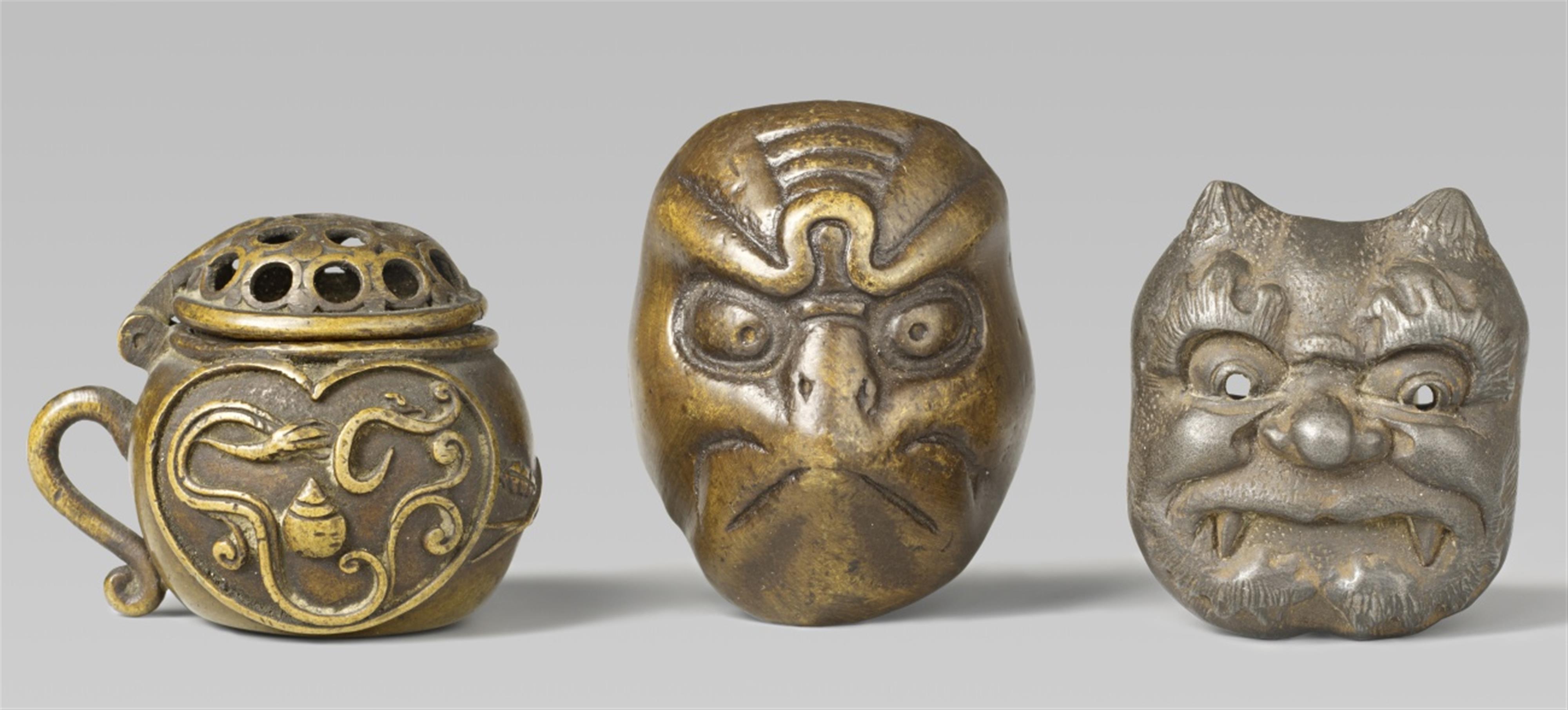 Three metal netsuke. 19th century - image-1