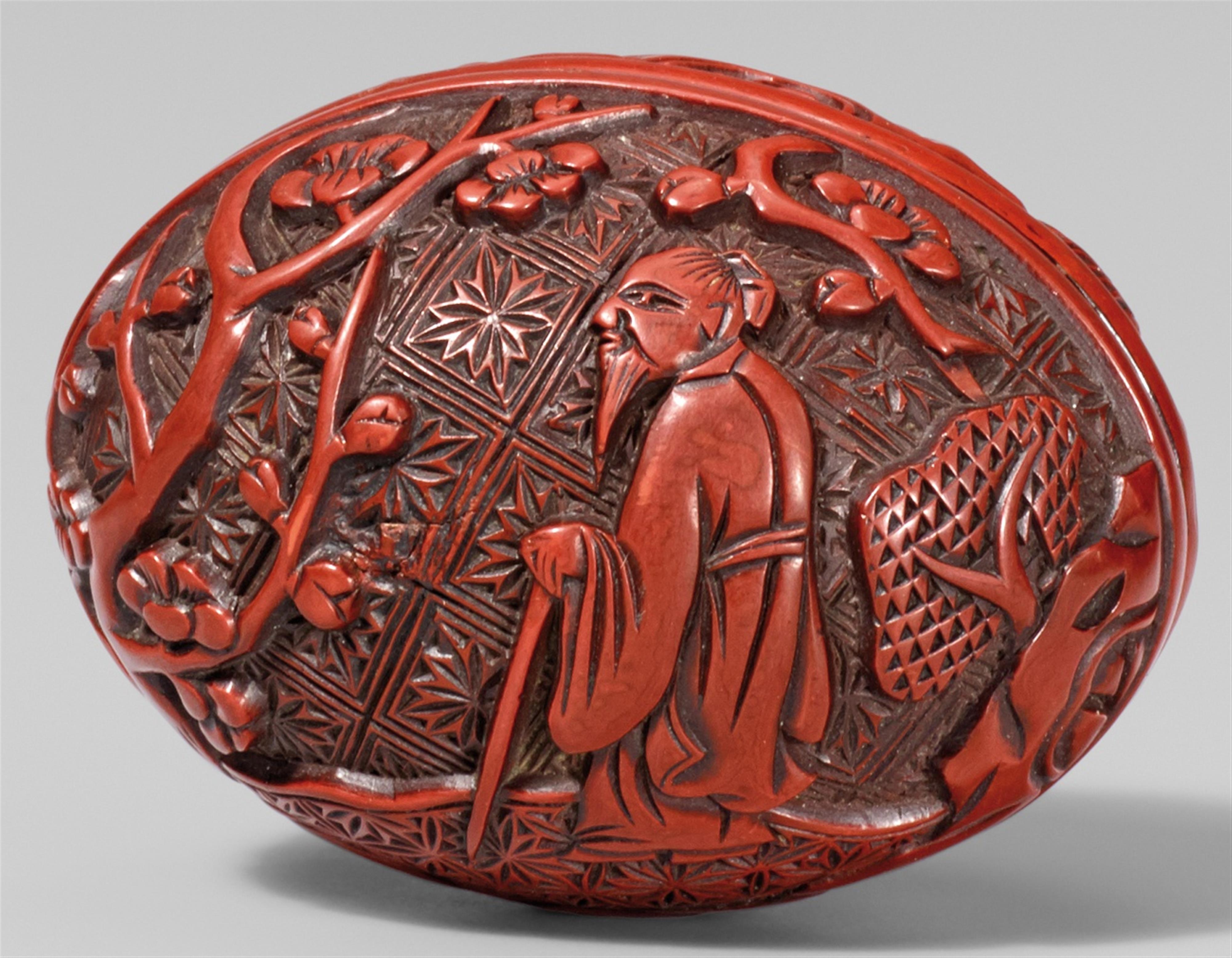 A red lacquer egg-shaped two-part manju. 19th century - image-1