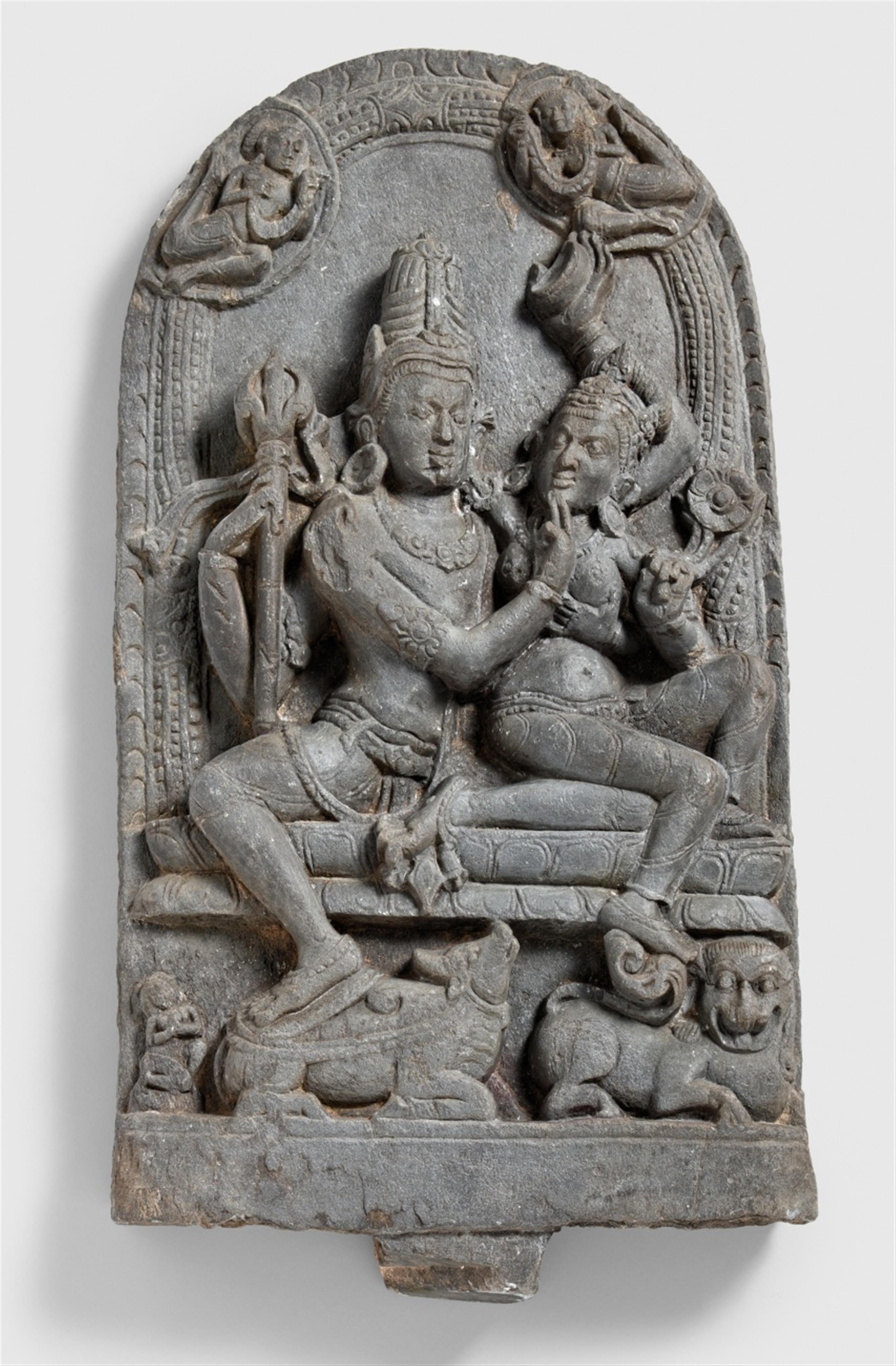 A Bihar black stone stele of Uma Maheshvara. Northeastern India. 11th/12th century - image-1