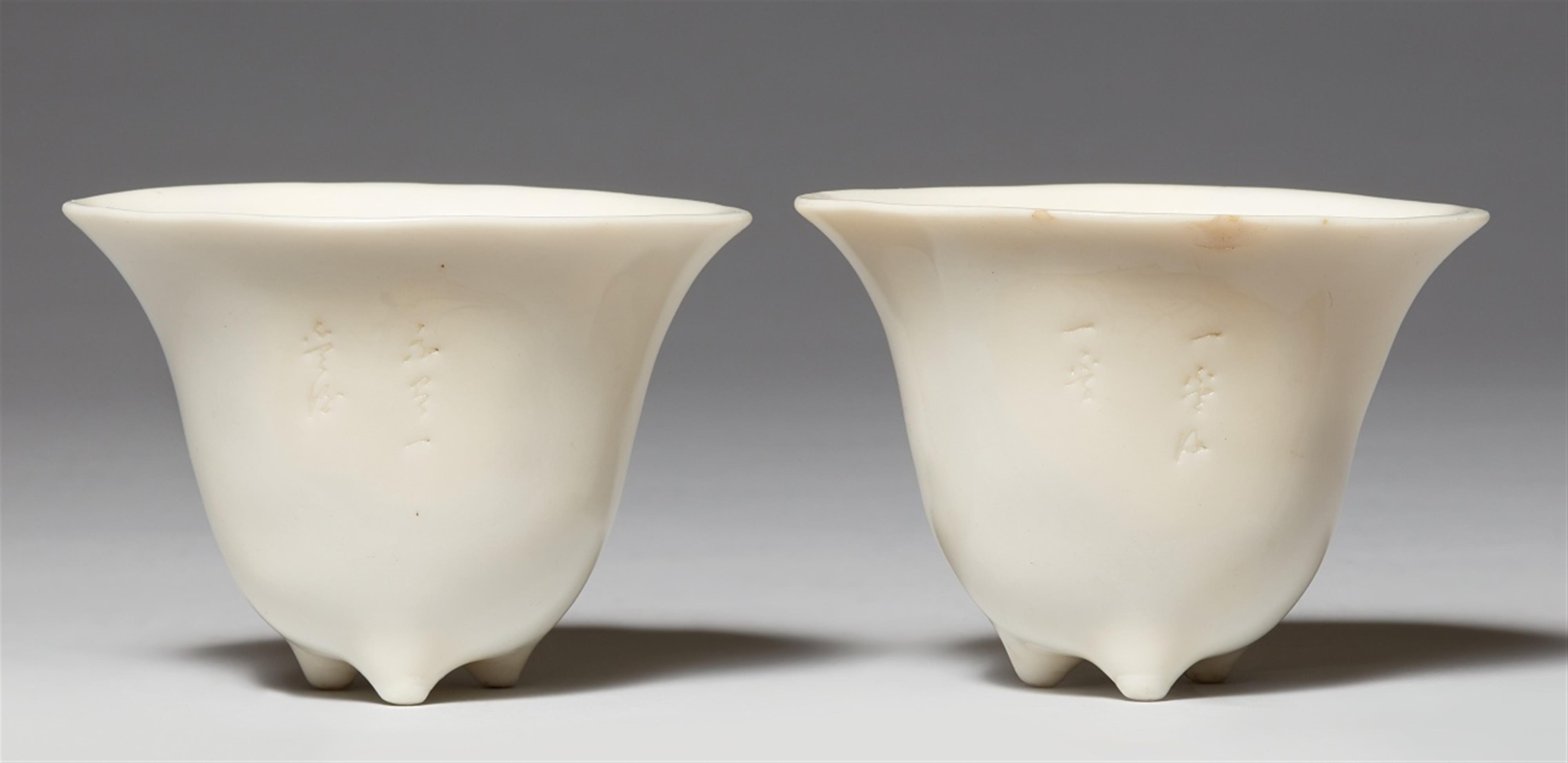 A pair of blanc de Chine cups. Dehua. 18th century - image-1