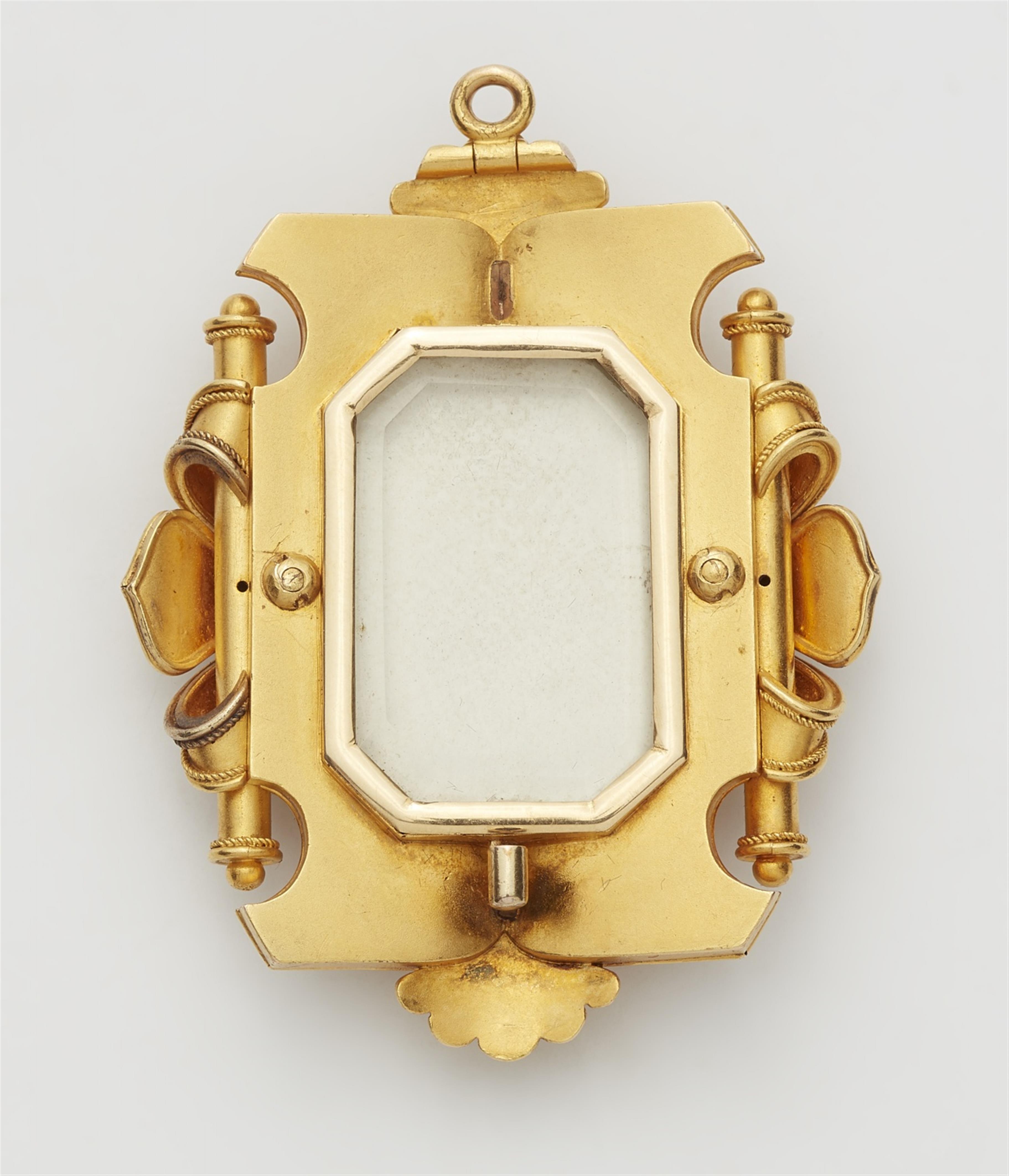 An 18k gold Historicist pendant with an enamelled miniature - image-2