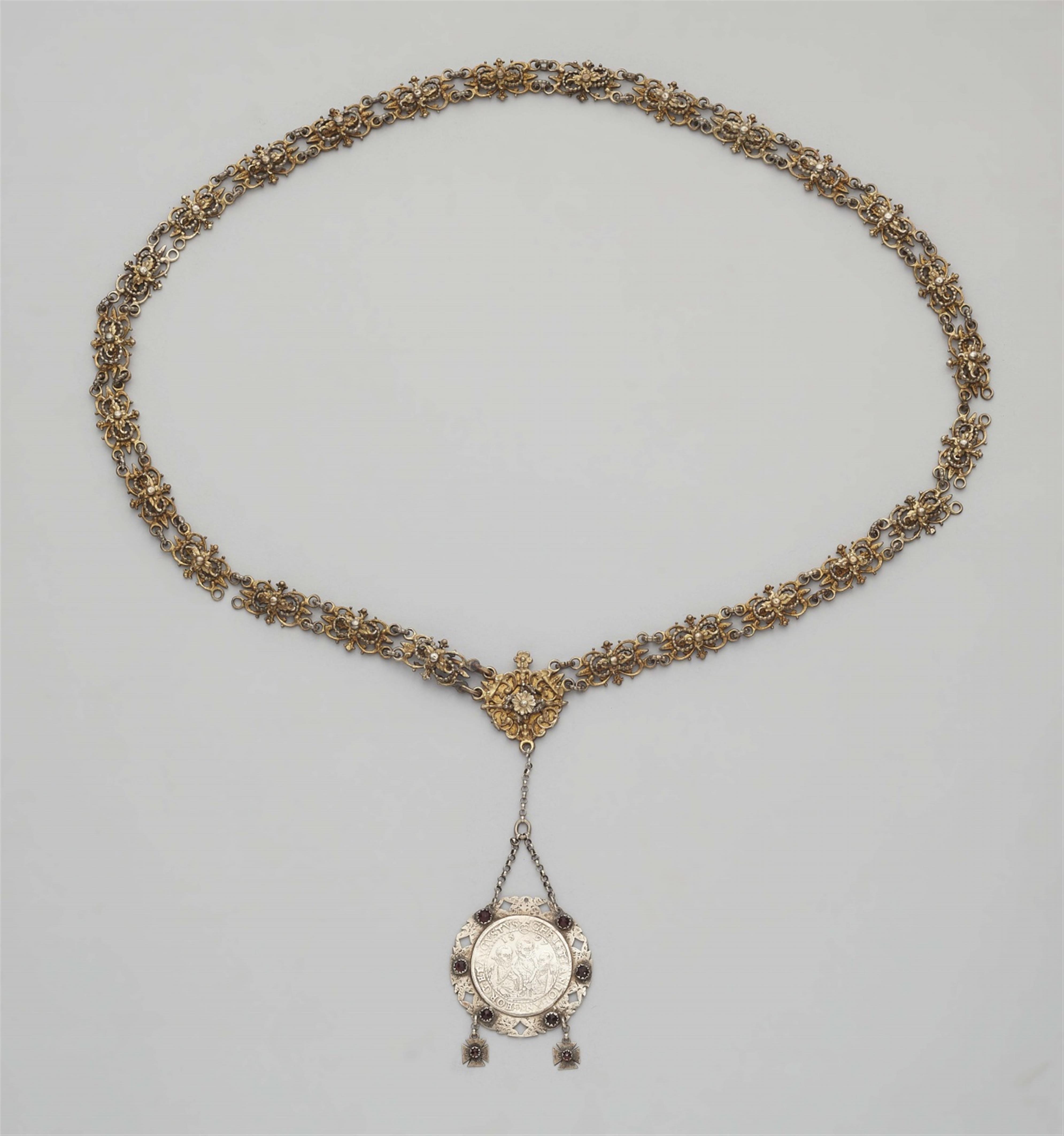 A silver gilt official chain and pendant - image-1