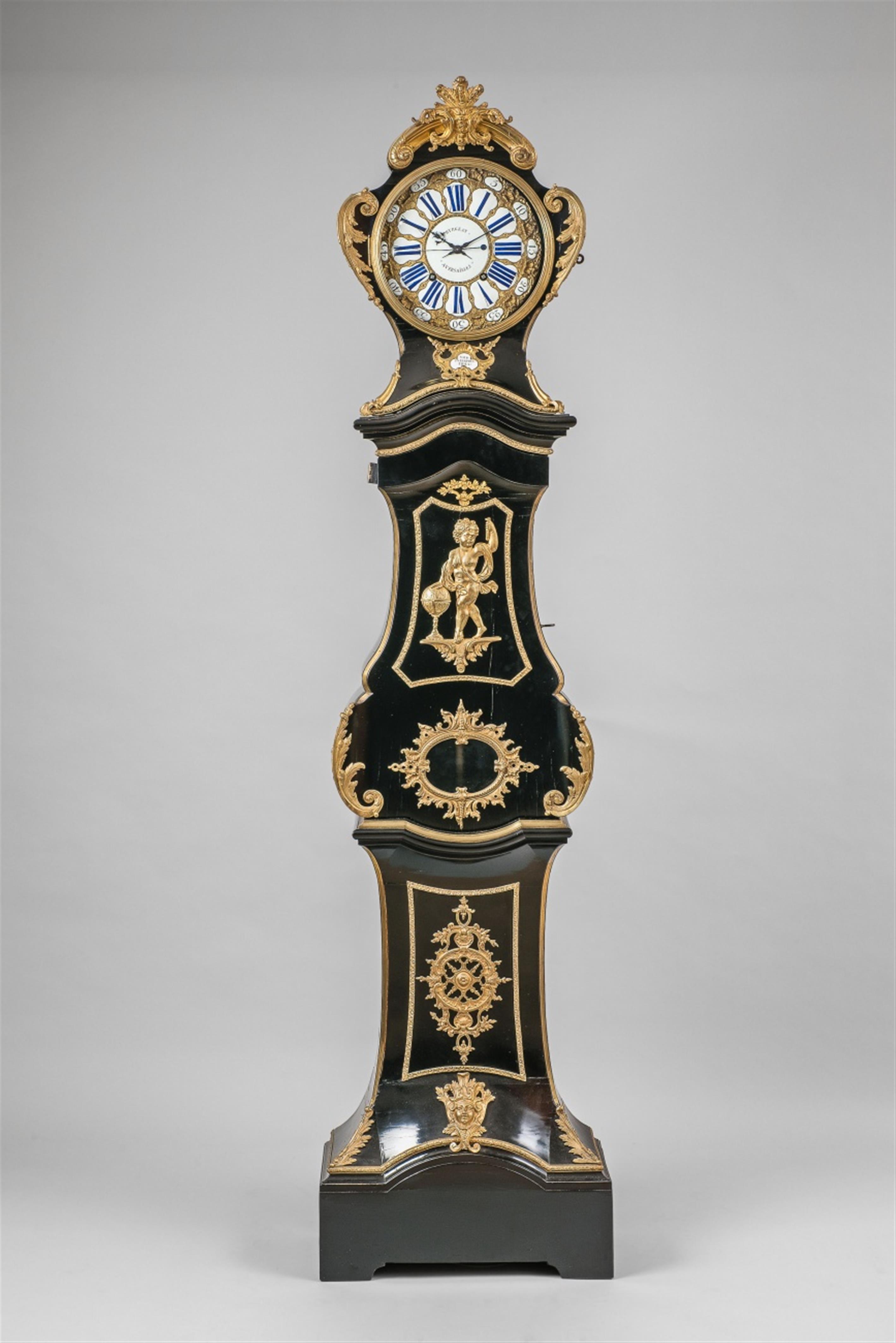 A Louis XV pendulum clock - image-1