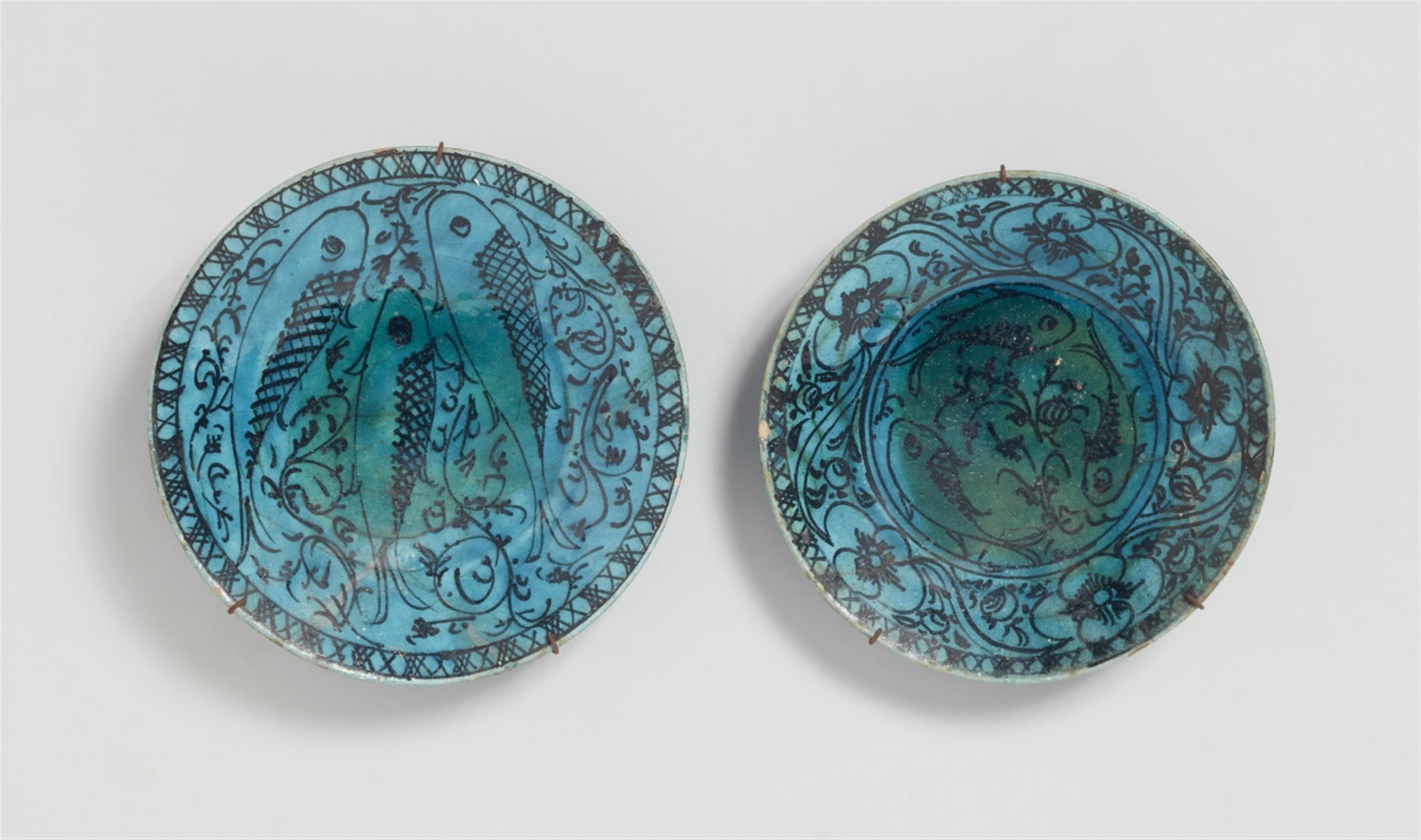 Two Iranian fritware bowls with fish decor - image-1