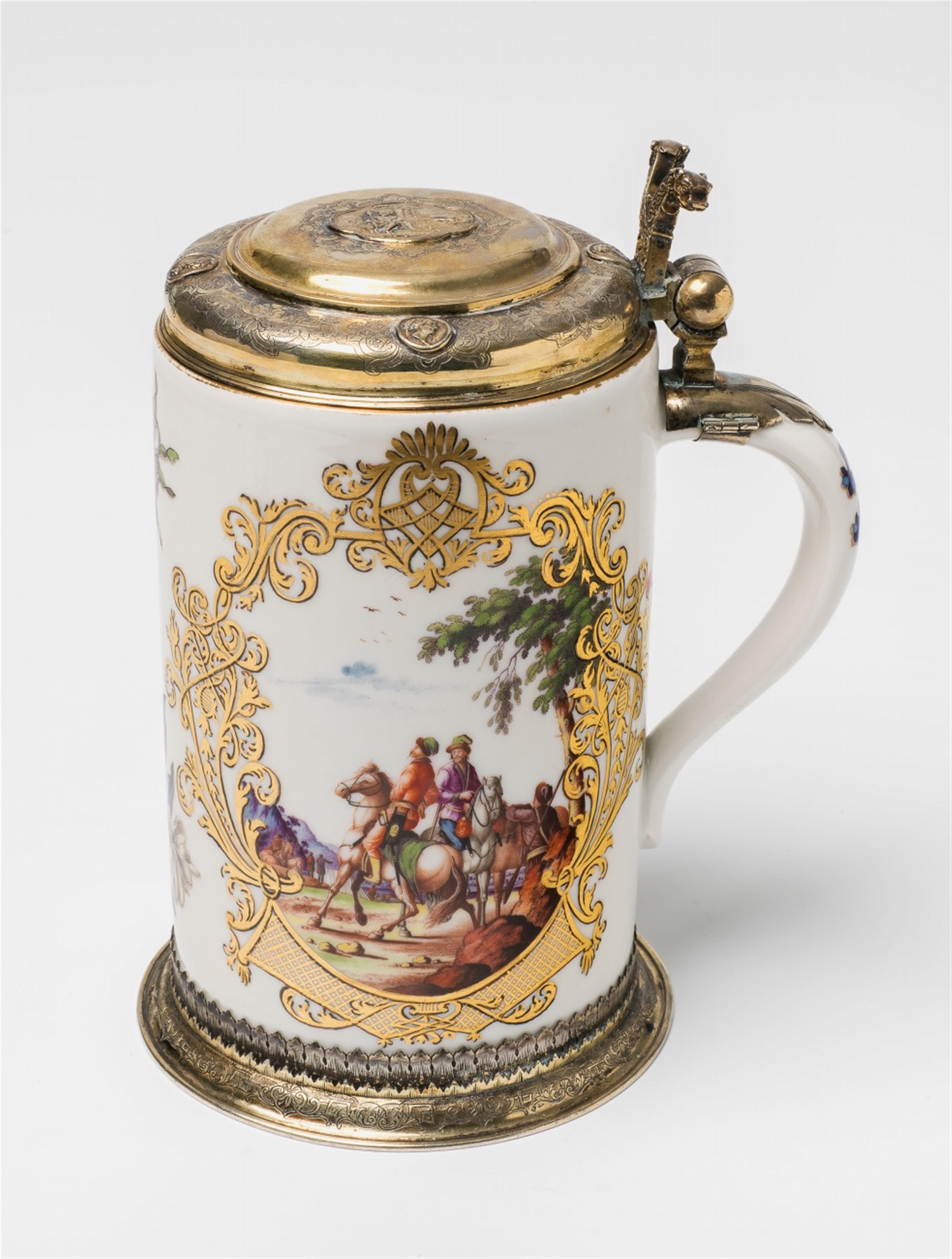 A Meissen porcelain tankard with Turkish horsemen - image-1