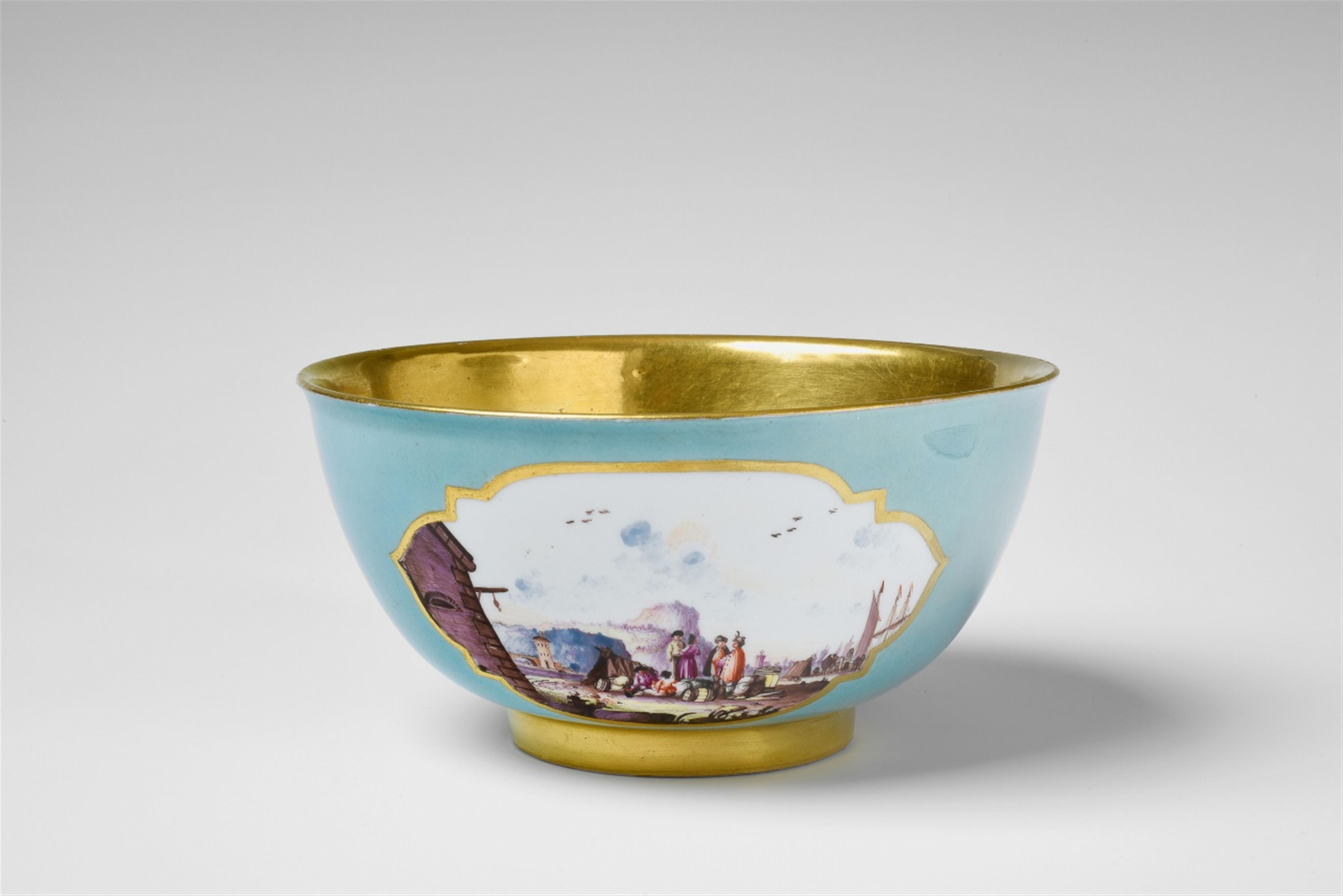 A Meissen porcelain slop bowl with "kauffahrtei" scenes - image-1