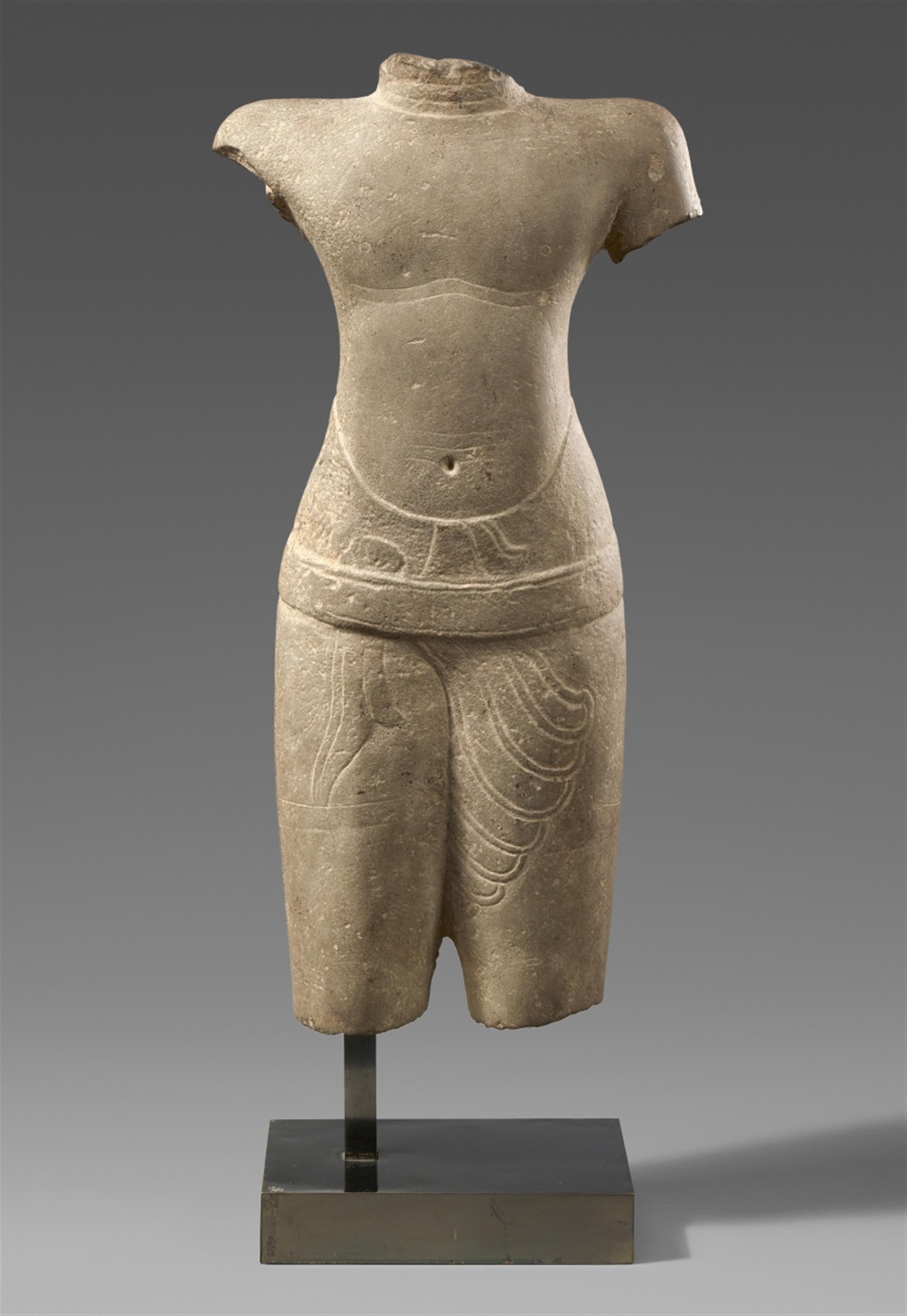 A Khmer male sandstone torso. Cambodia. Baphuon style. 11th century - image-1