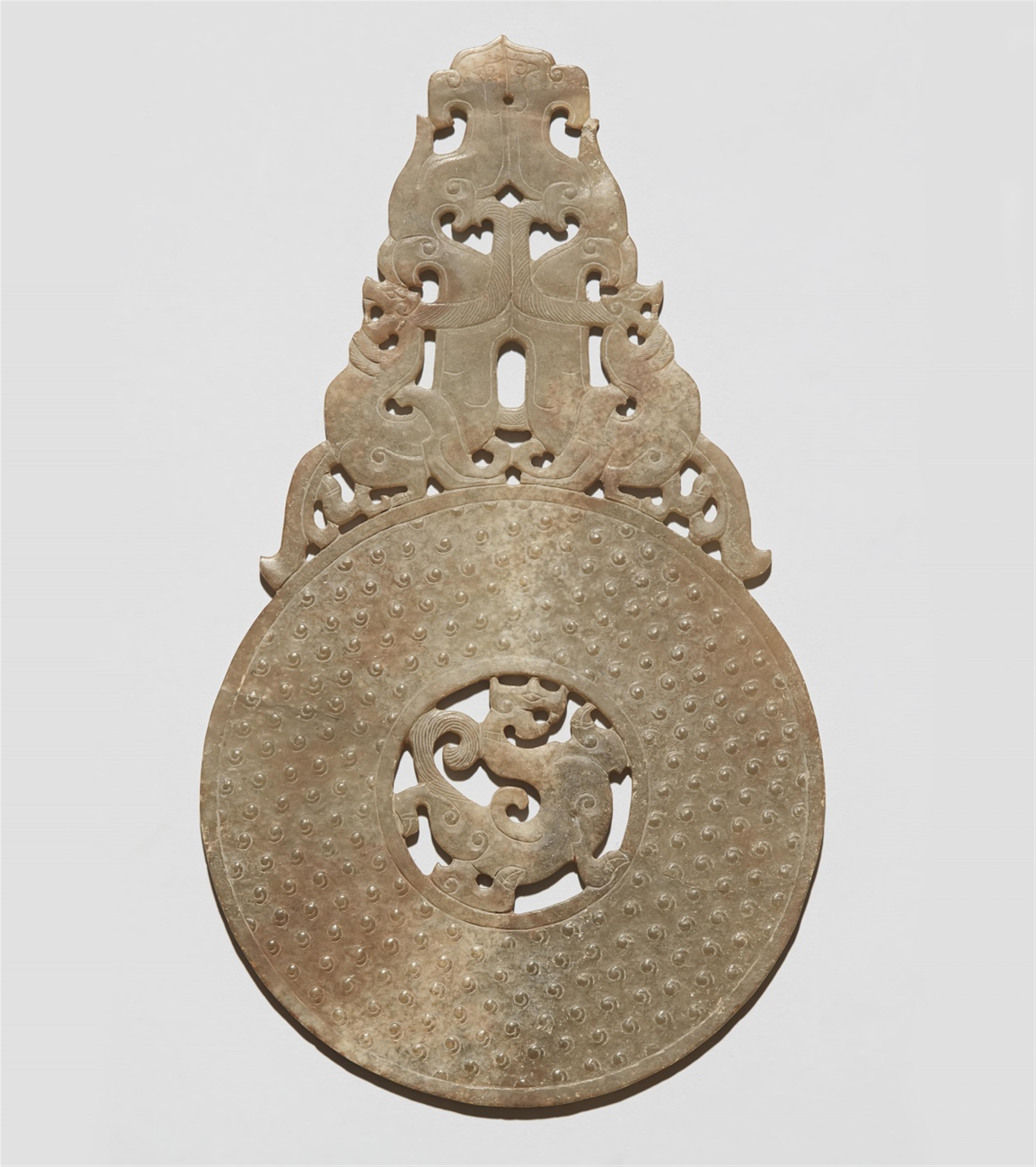 A greyish green jade bi disc. In the style of the 2nd century BC - image-1