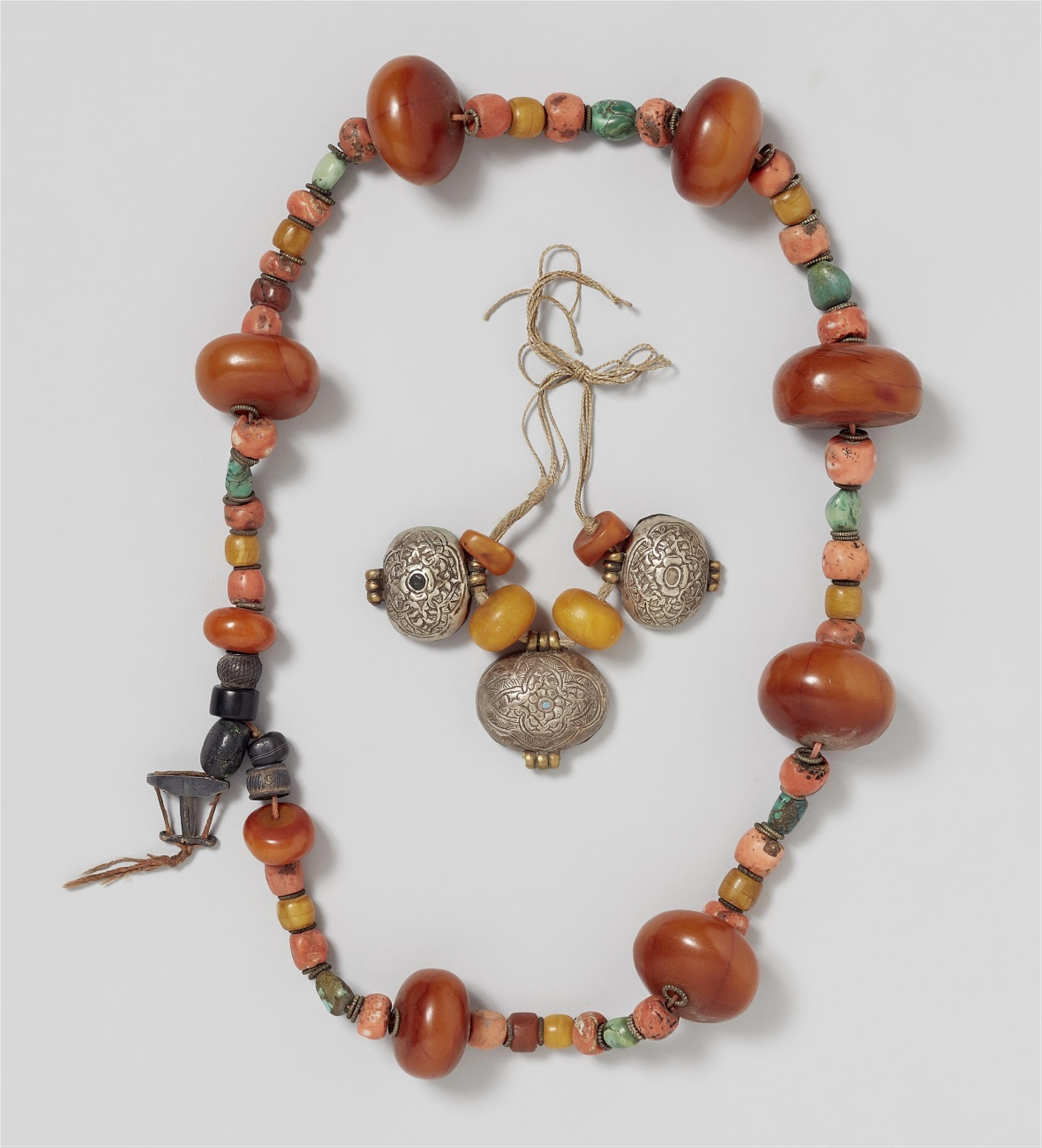 A Nepalese necklace and bracelet - image-2