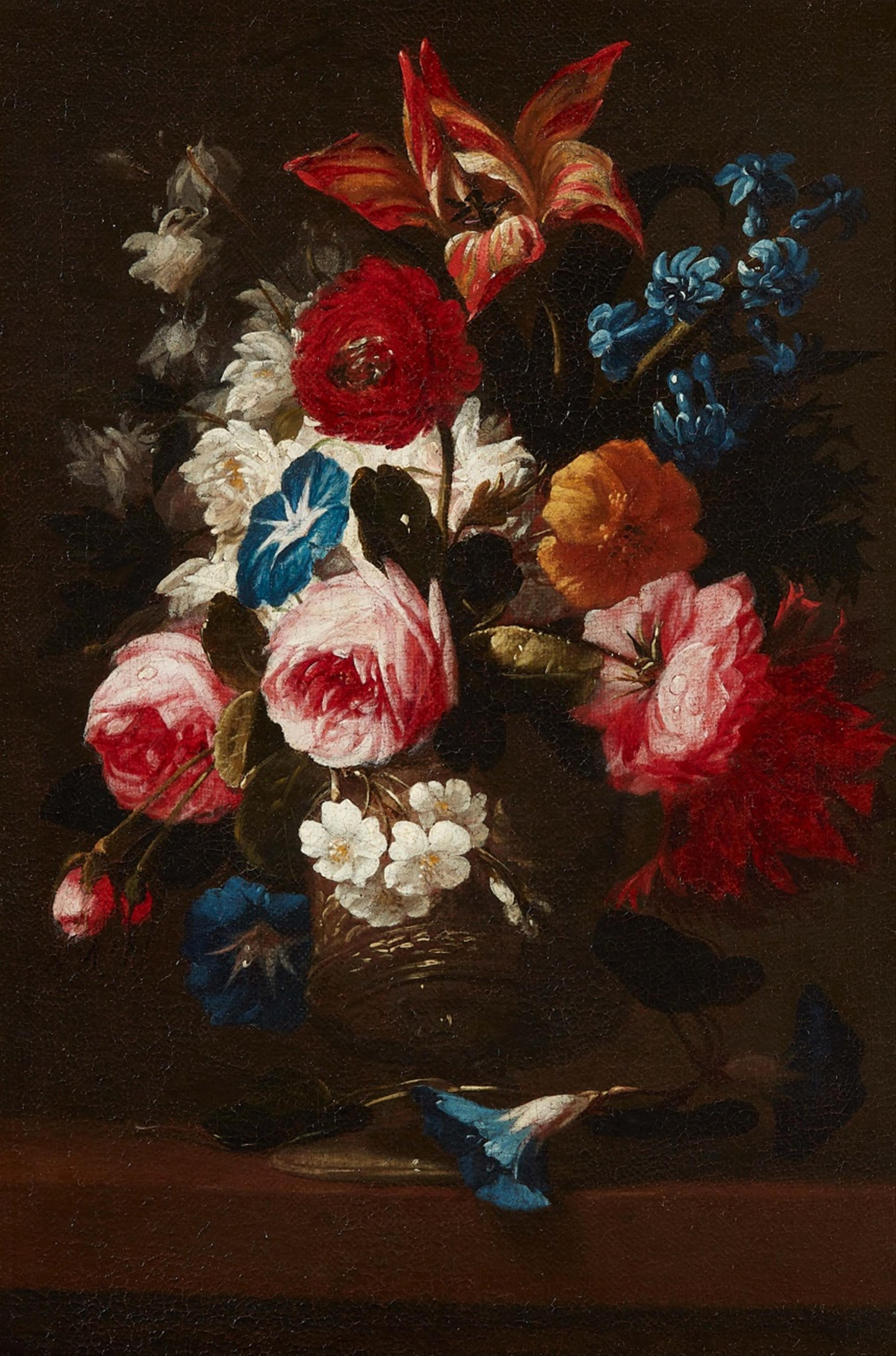 Italian School 17th century - Two Floral Still Lifes in a Vase with Roses, Morning Glory, Columbines, Hyacinths, and Narcissi - image-2