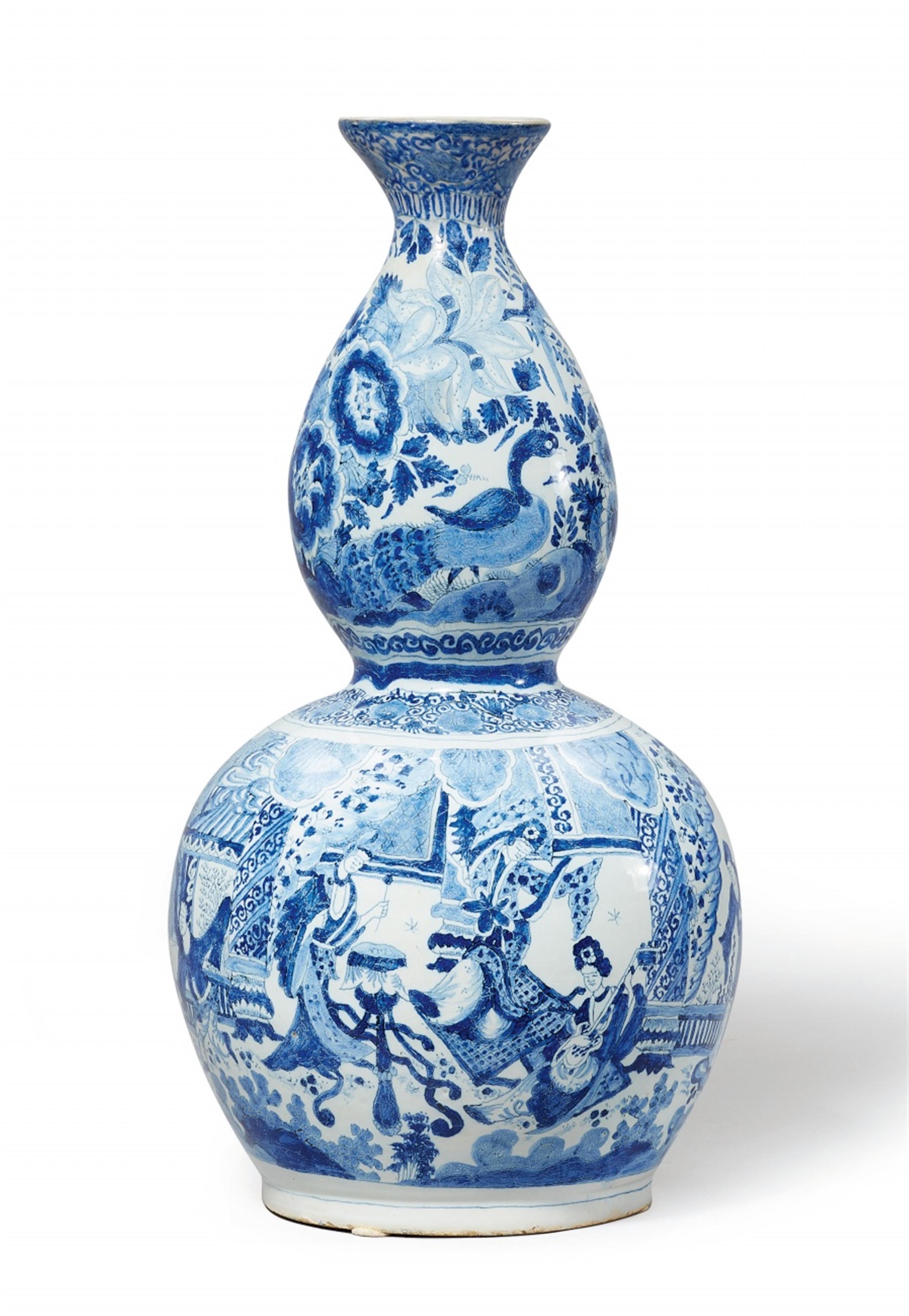 A large Berlin faience gourd-form vase with chinoiserie decor - image-1