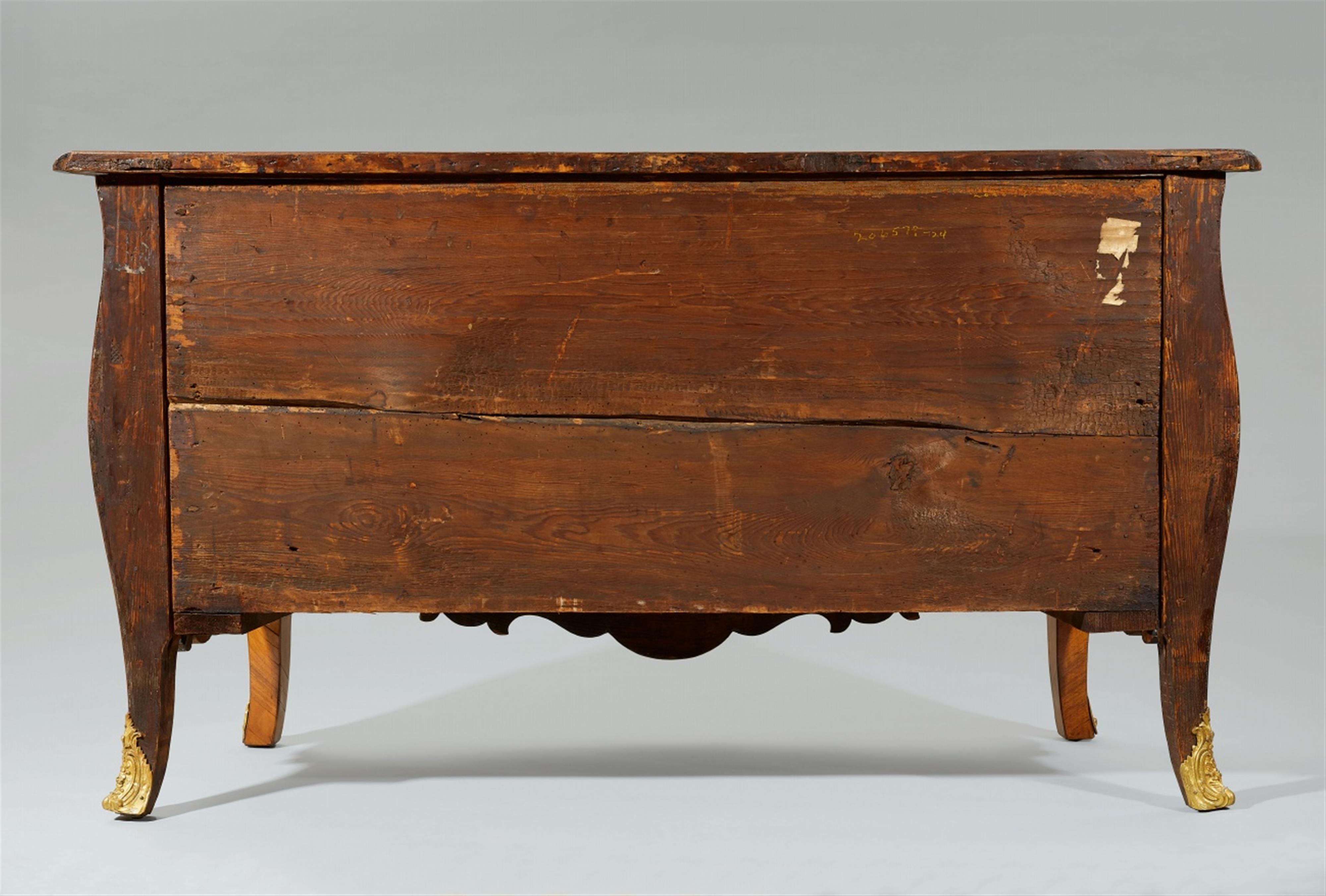 A chest of drawers attributed to the Gebrüder Spindler - image-4