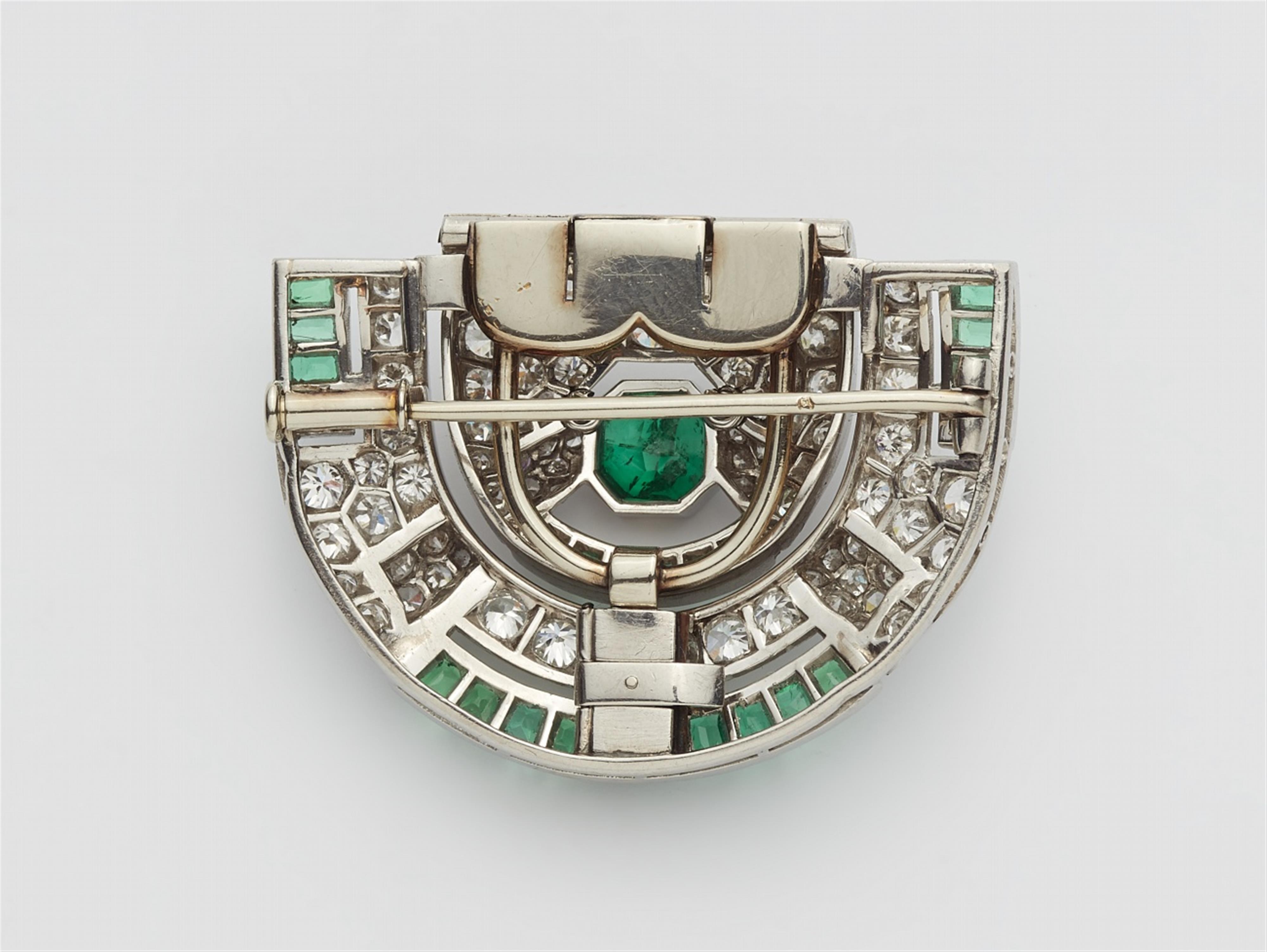 A Parisian Art Deco clip brooch - image-2