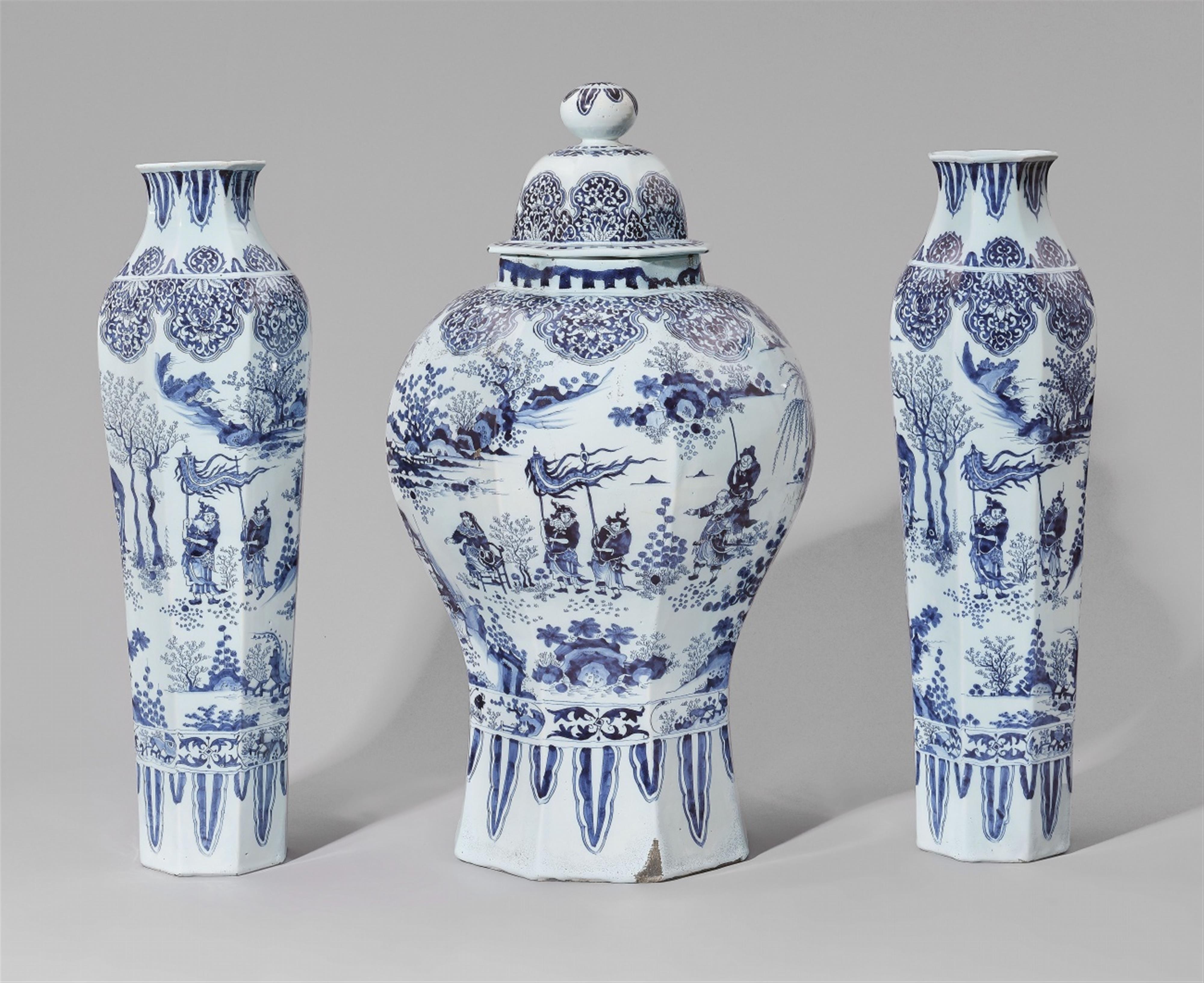 An important set of three large Delftware faience vases - image-1