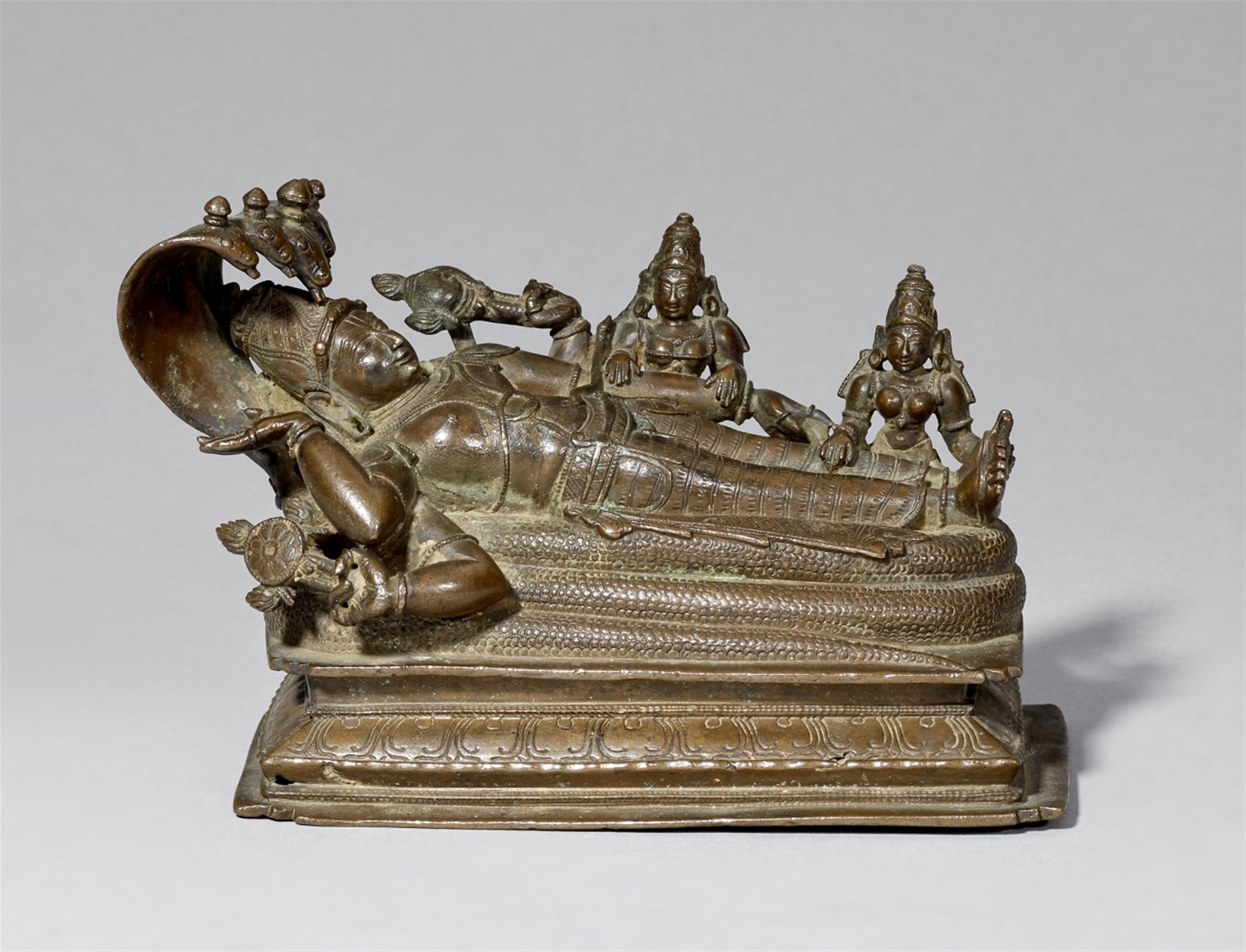 A South Indian copper alloy figure of Anantashayana. 19th century - image-1