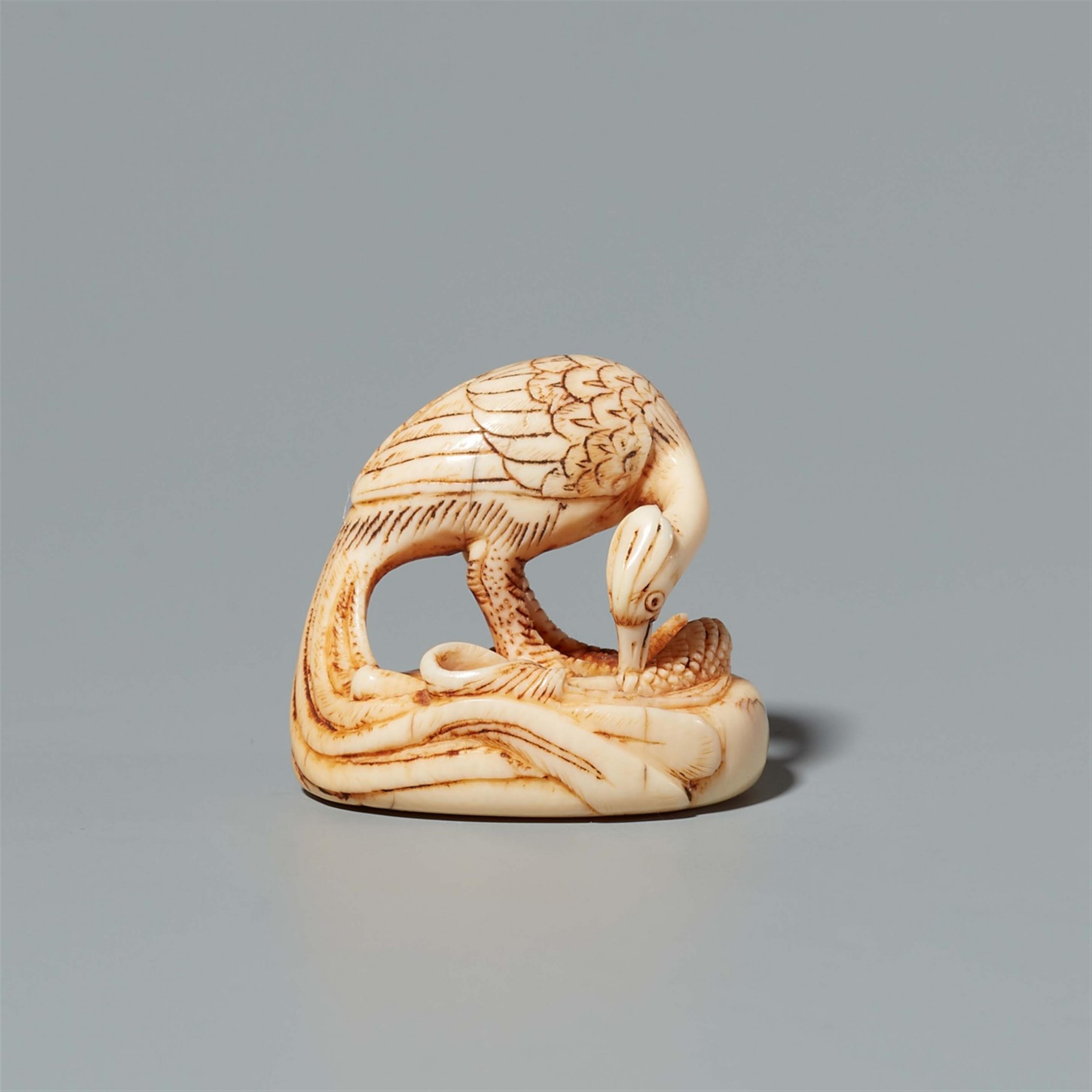 An ivory netsuke of a pheasant. Early 19th century - image-1