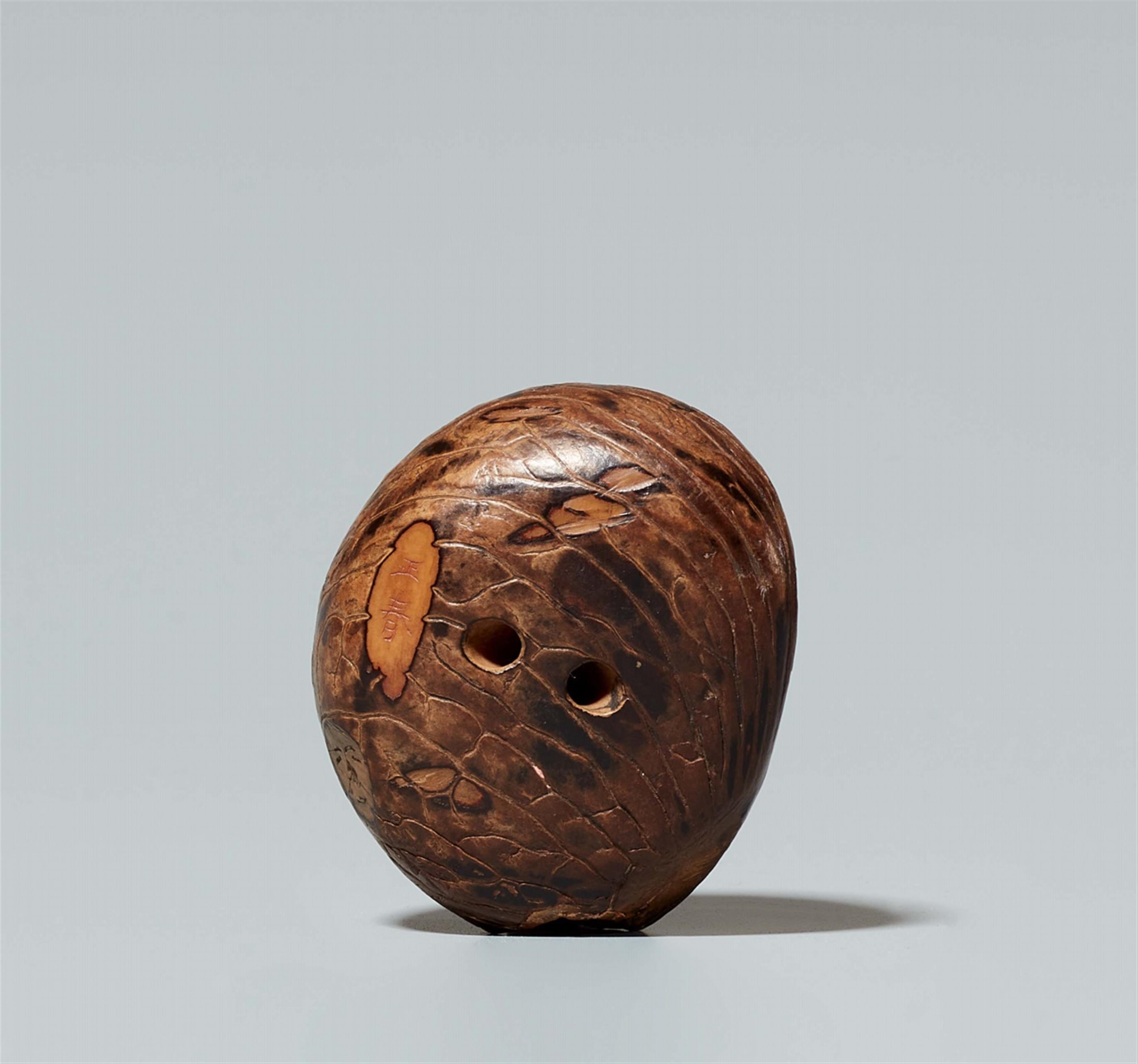 A corozo nut netsuke of Fukusuke, by Masaharu. Late 19th century - image-3