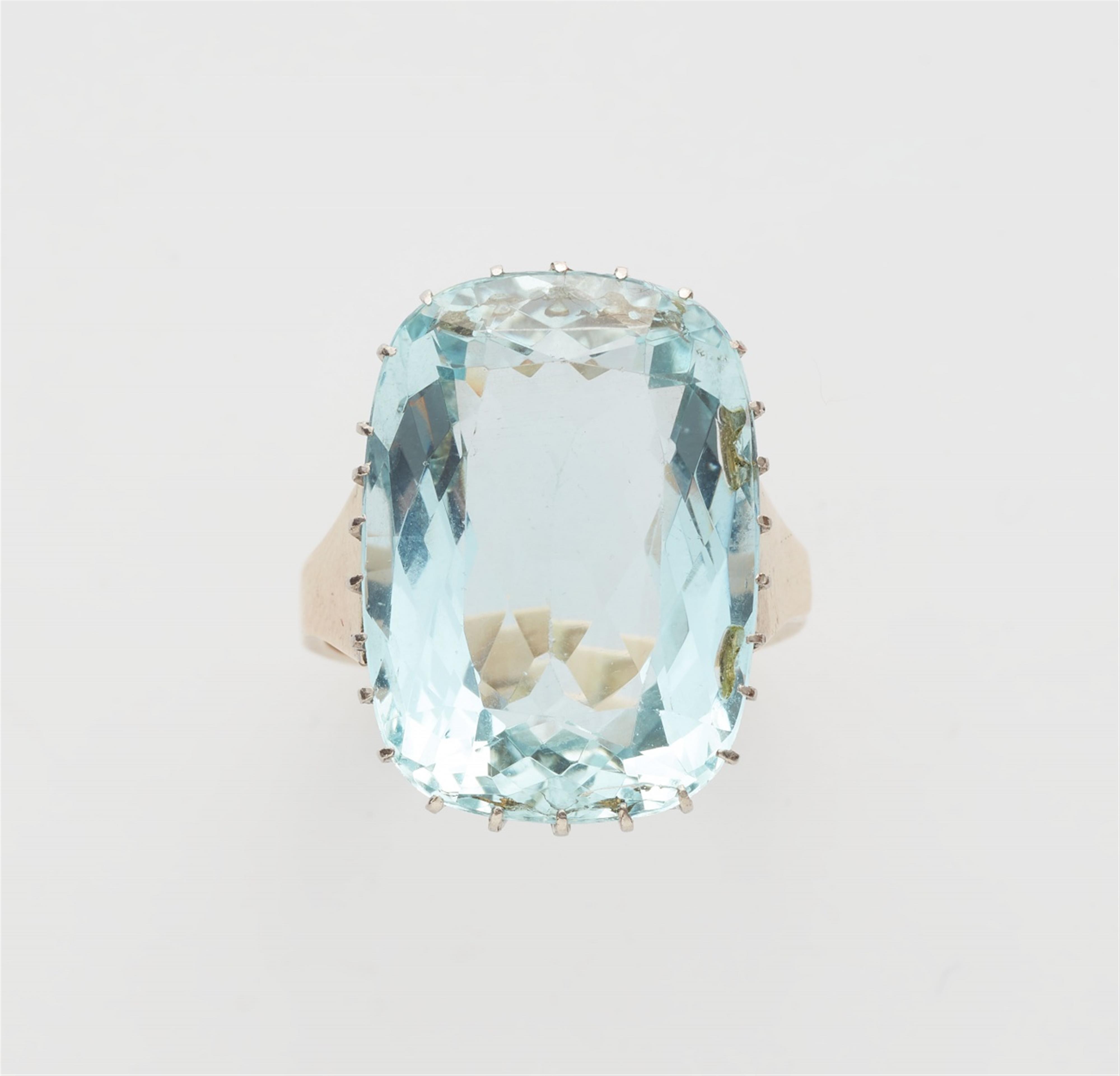 A 14k rose gold aquamarine ring - image-1