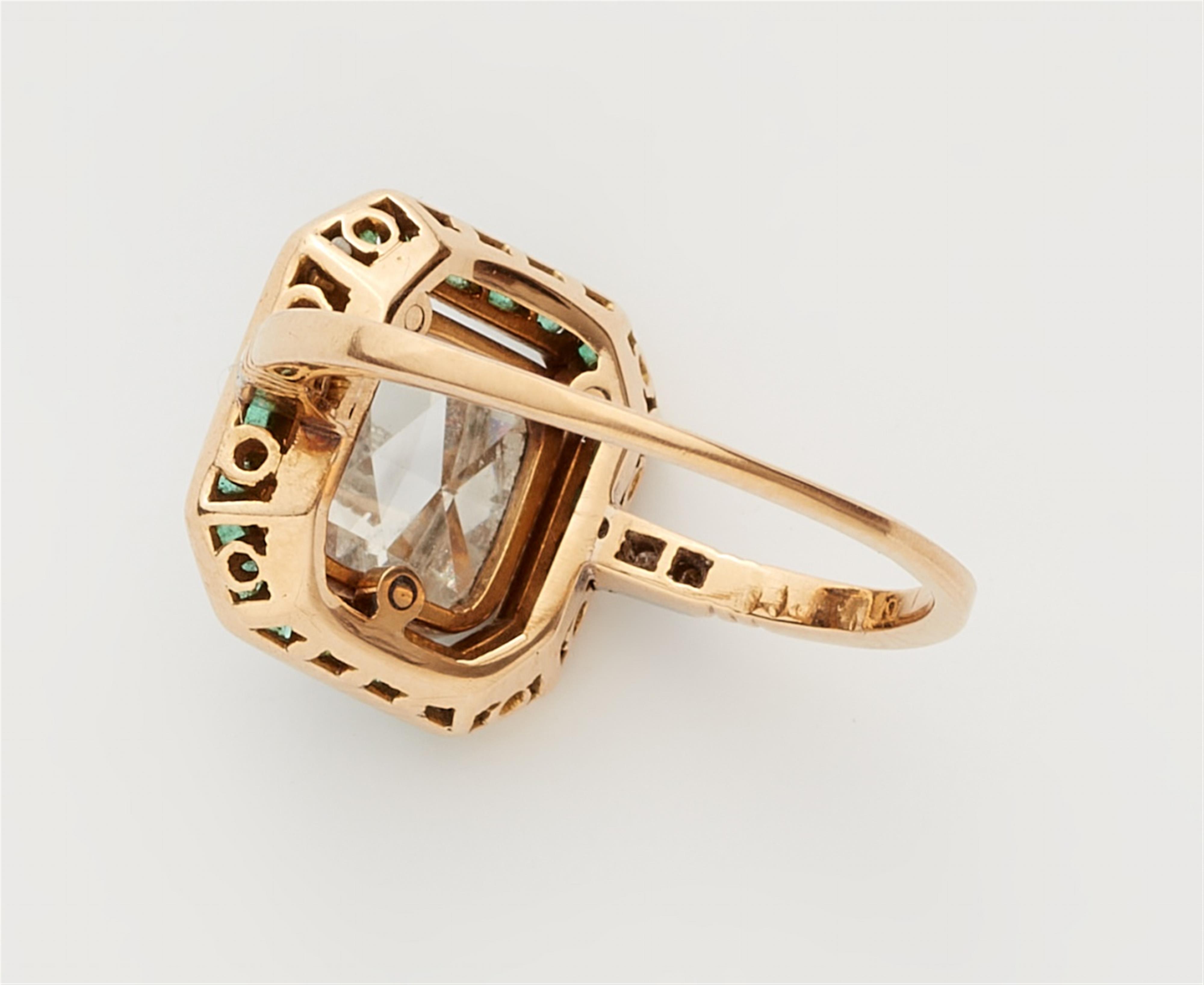 A Belle Epoque gold diamond ring - image-3