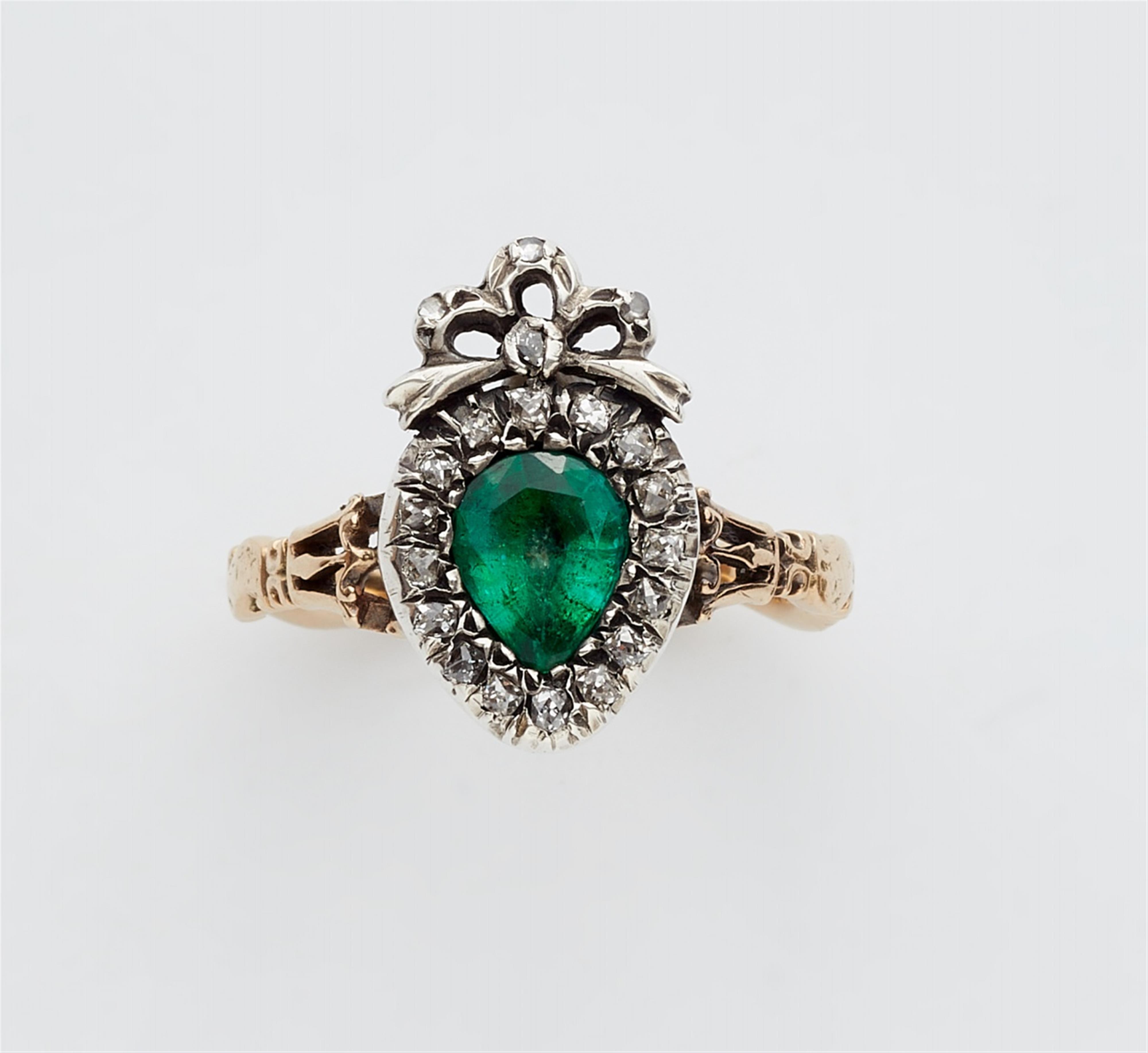 A 14k gold, emerald and diamond George III Claddagh ring - image-4