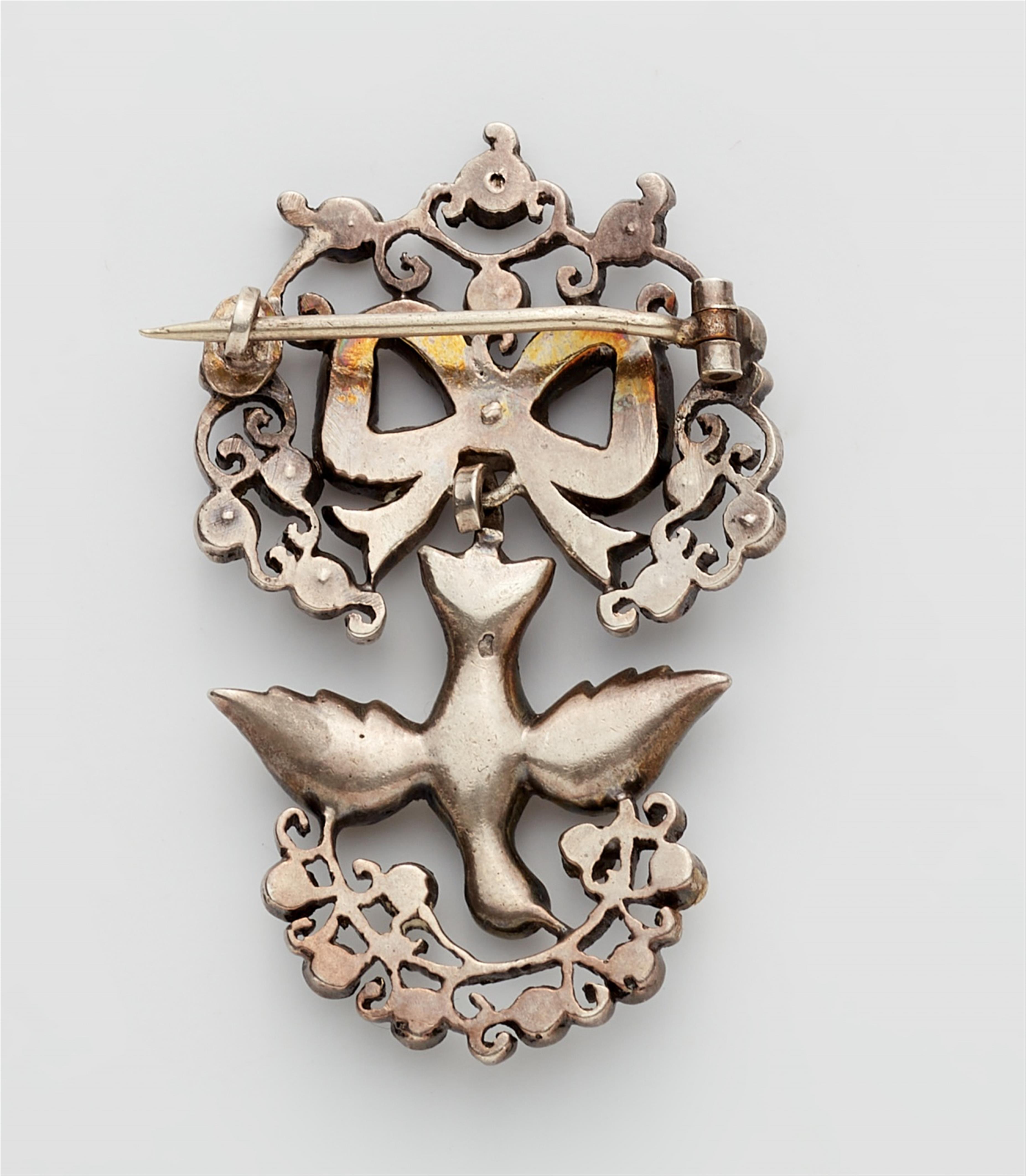 A silver paste St. Esprit brooch - image-2