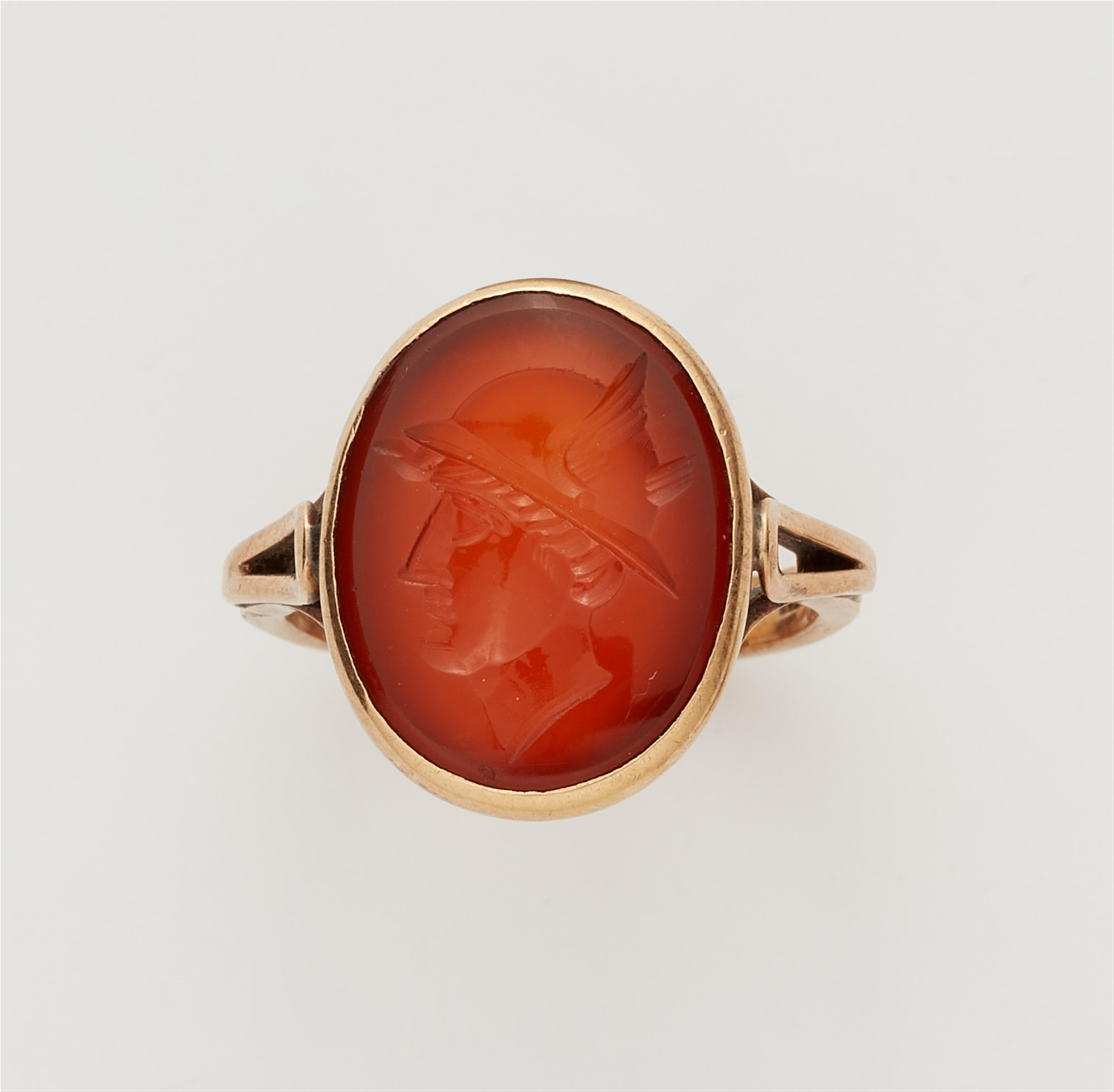 Ring mit Karneolgemme "all'antico" - image-1