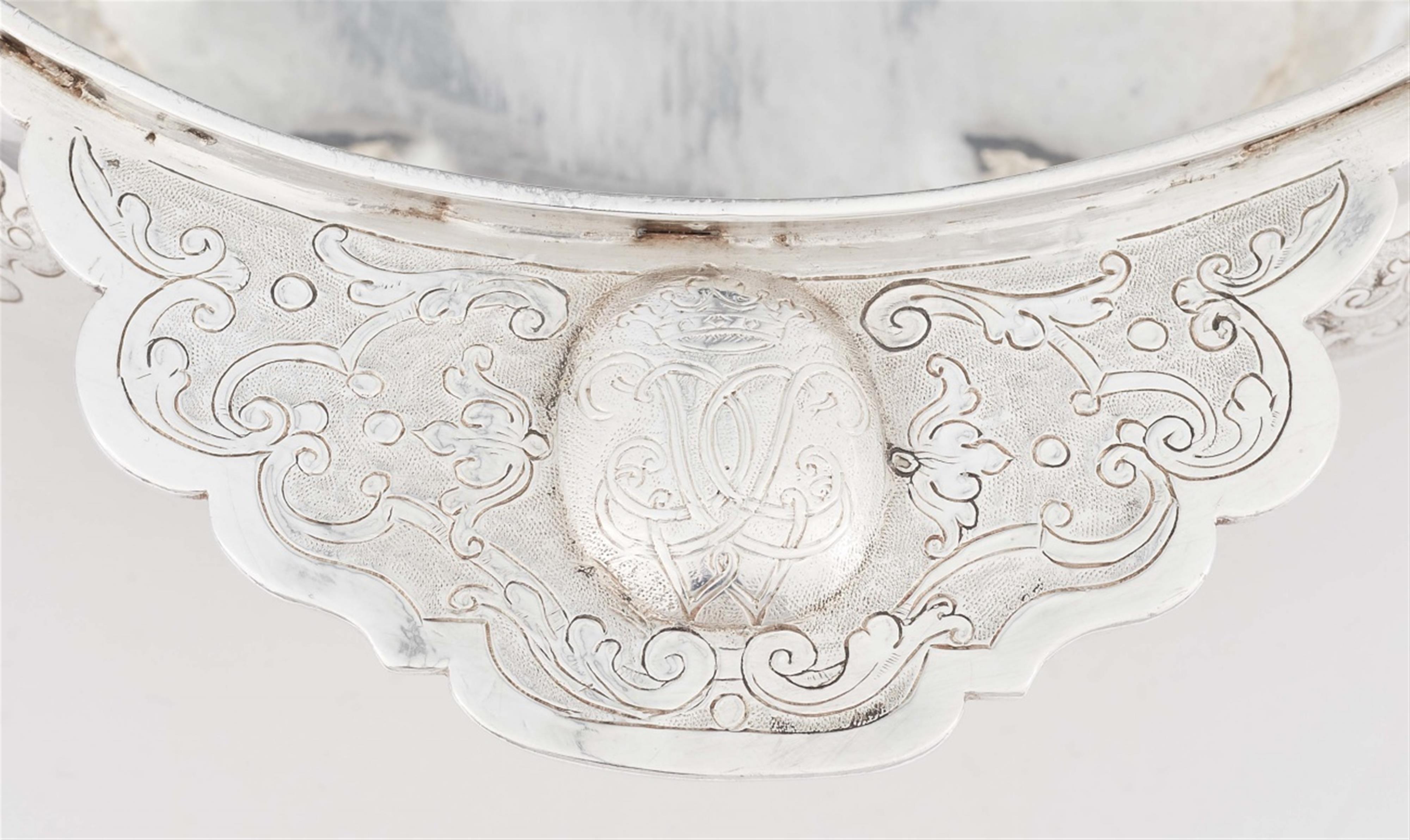 A Silesian Régence silver bowl - image-3