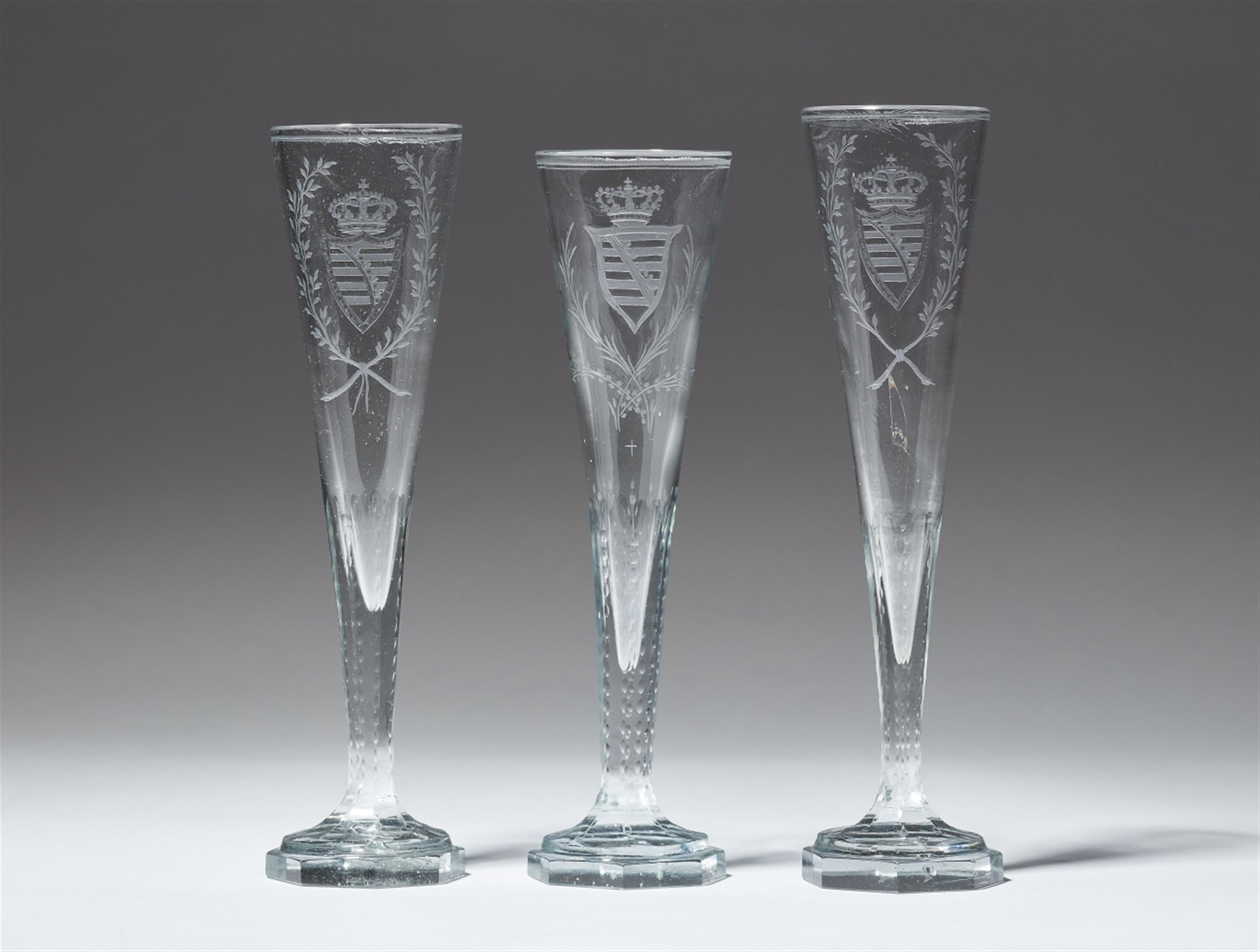 Three heraldic Saxon glass flutes - image-1