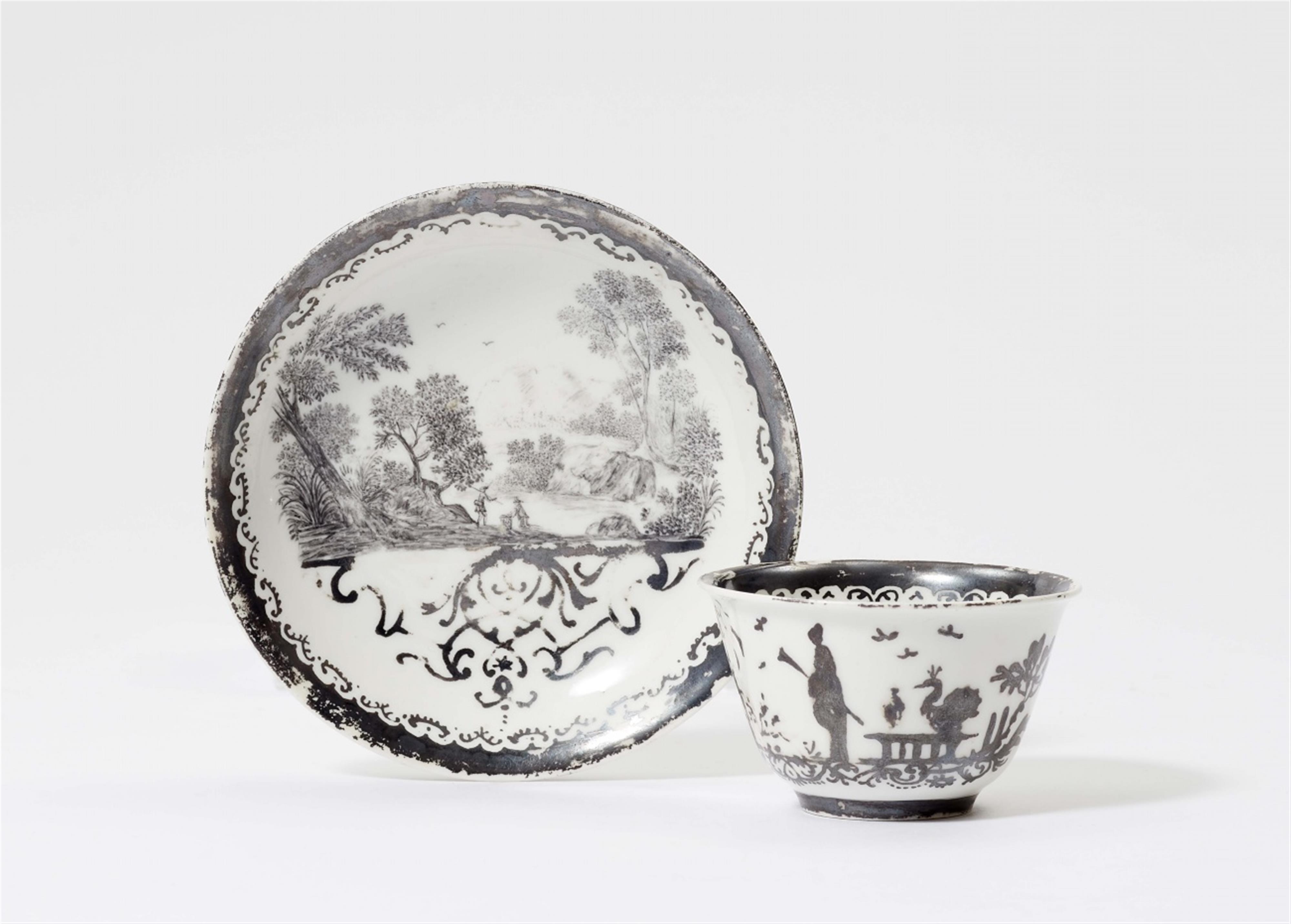 A Meissen Böttger porcelain tea bowl and saucer - image-1