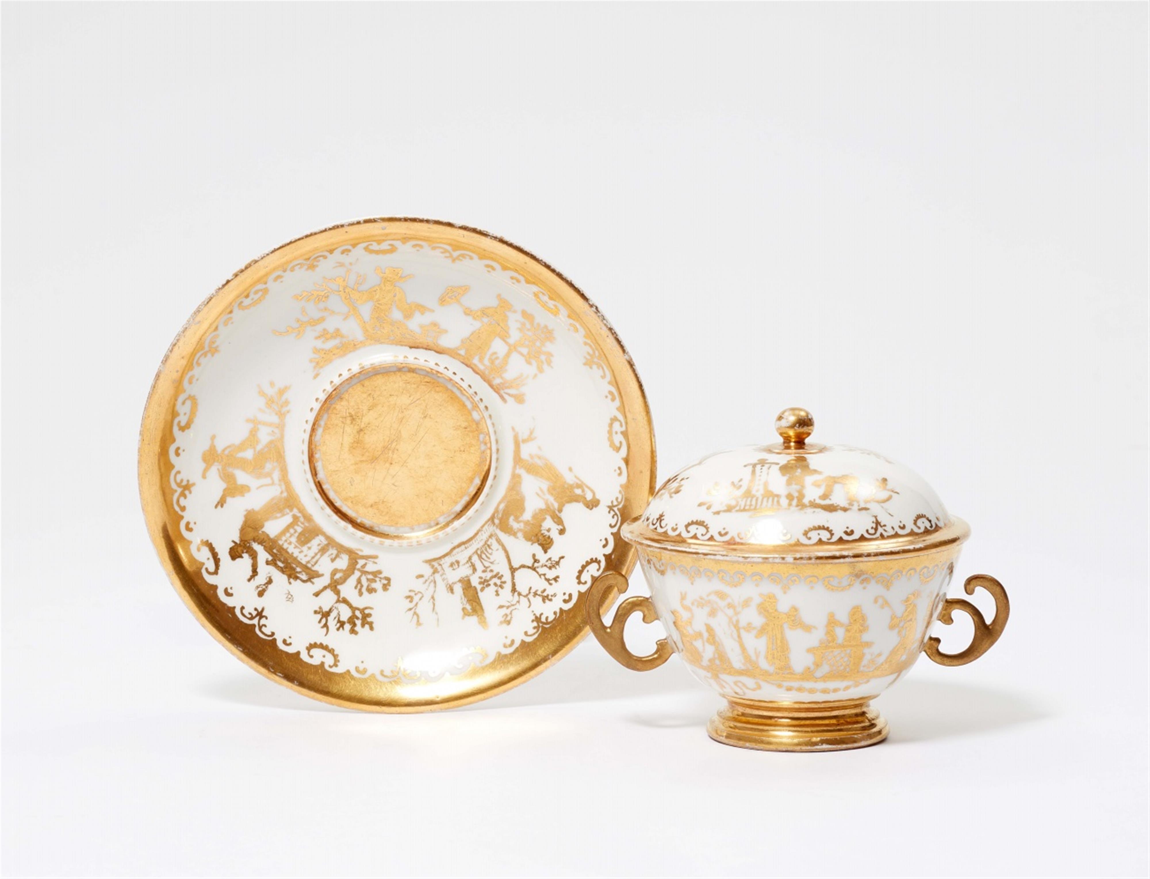 A small Meissen Böttger porcelain ecuelle with Augsburg gilt decor - image-1