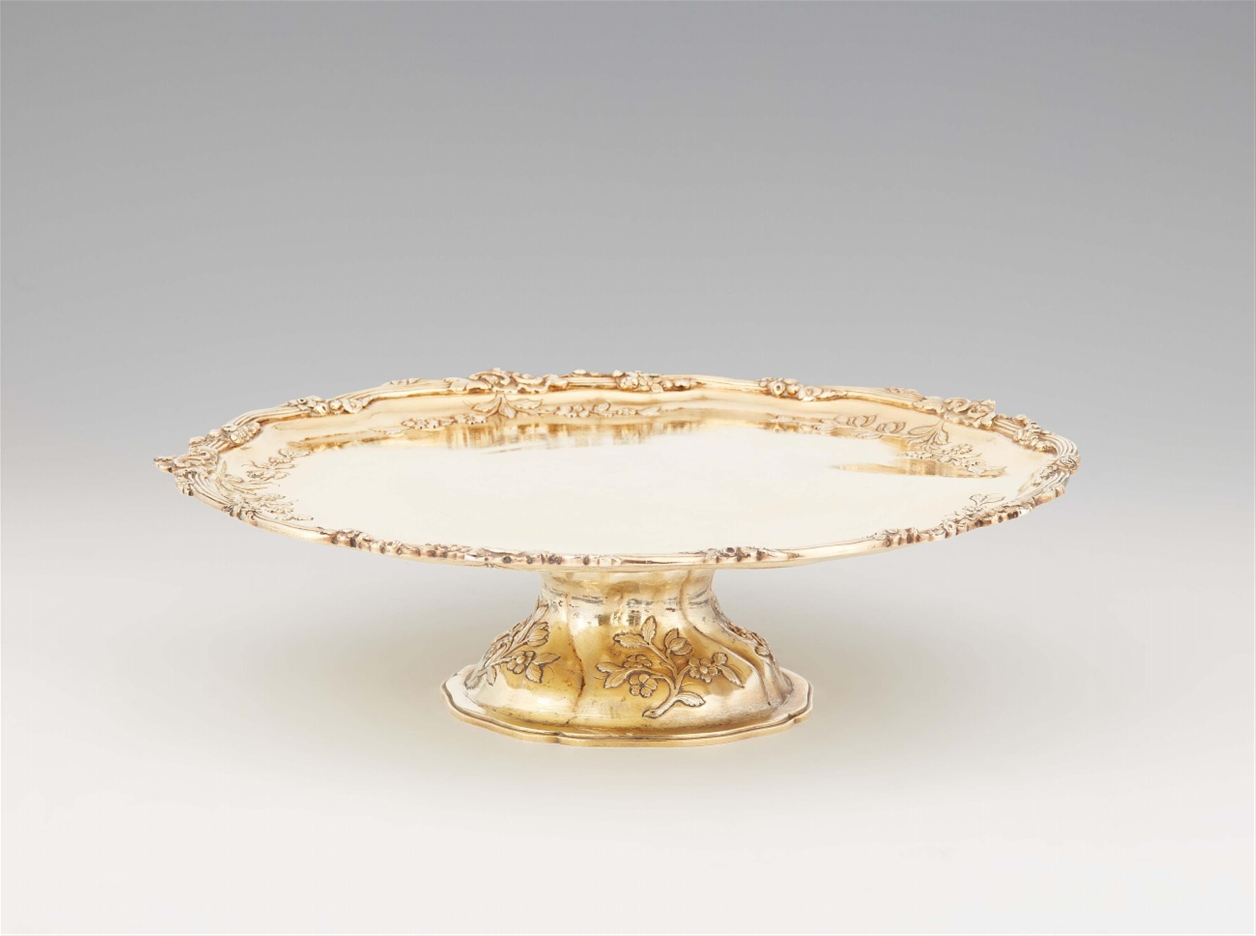 An Augsburg silver gilt stembowl - image-1