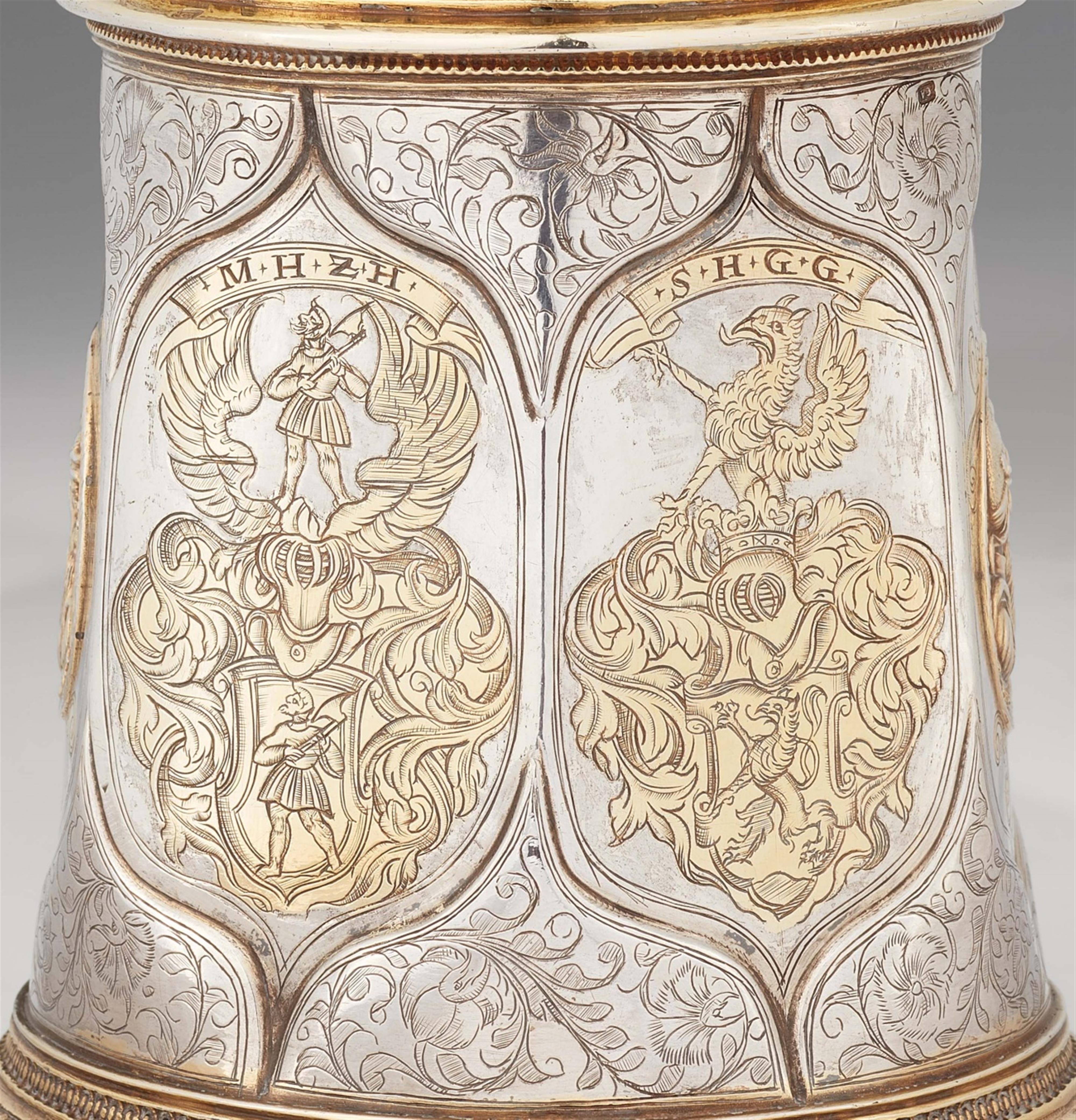 An important Renaissance parcel gilt silver tankard - image-5