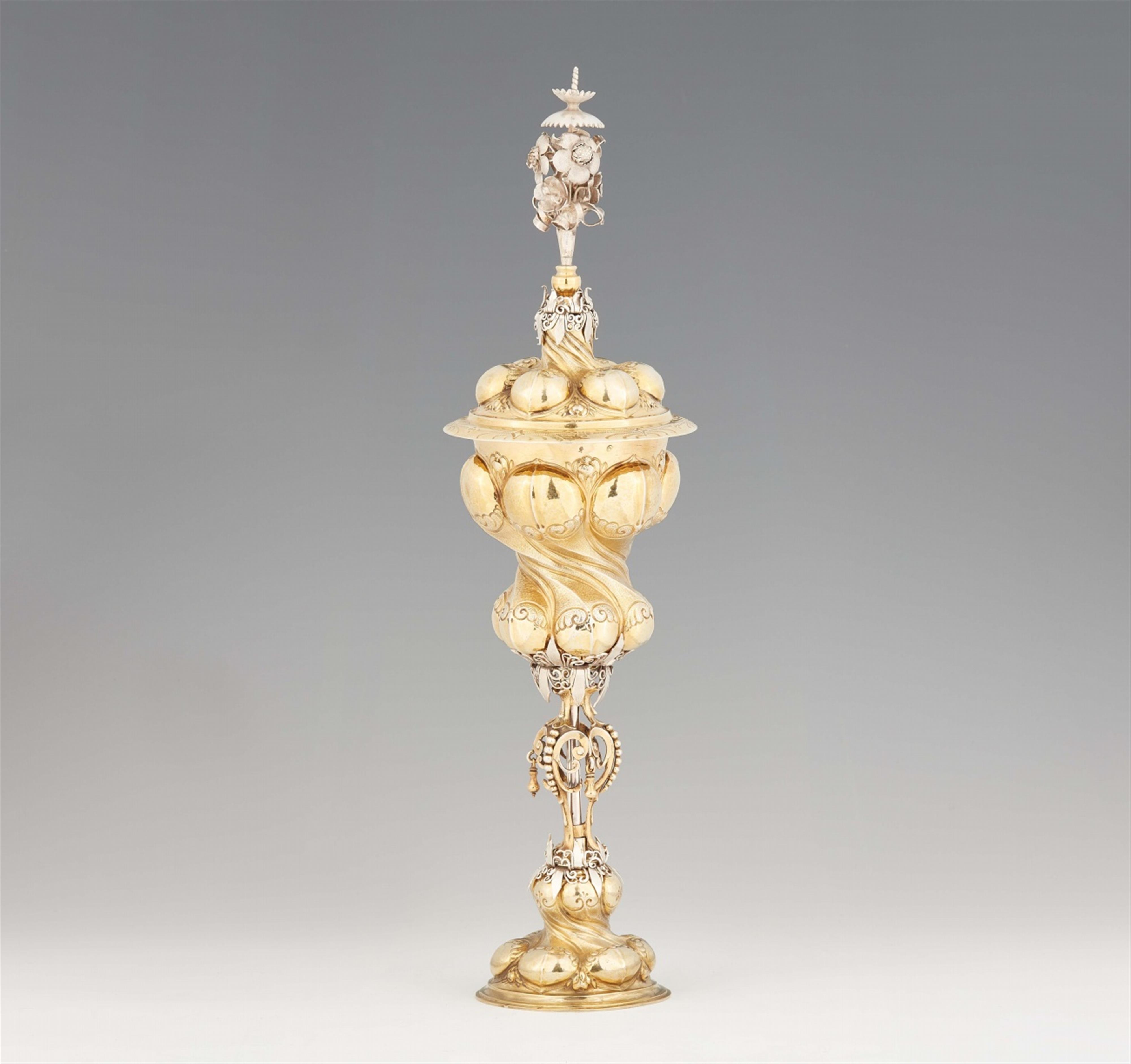 An Augsburg silver gilt columbine cup - image-1