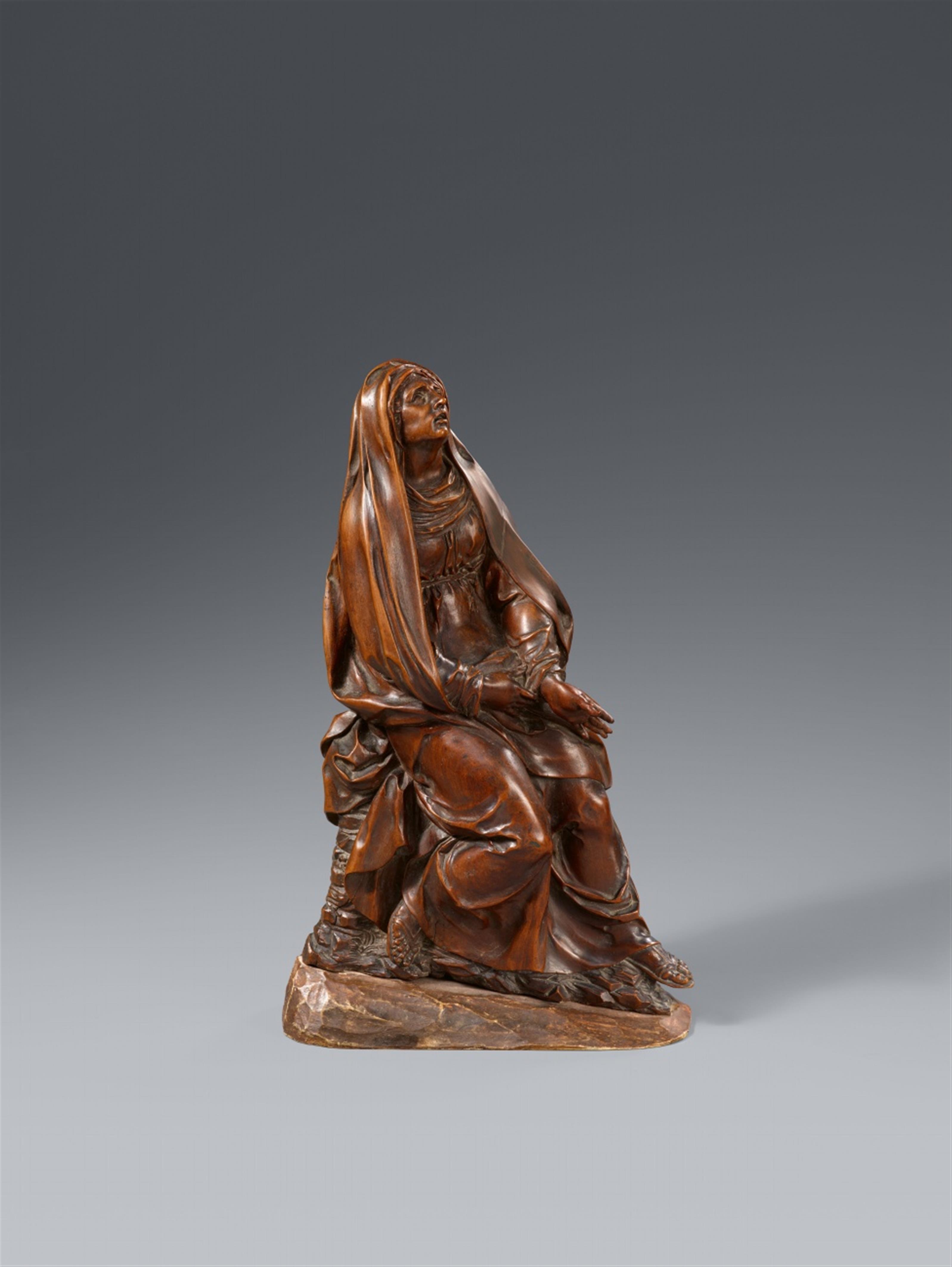 France late 17th century - A late 17th century French carved walnut figure of the mourning Virgin - image-1