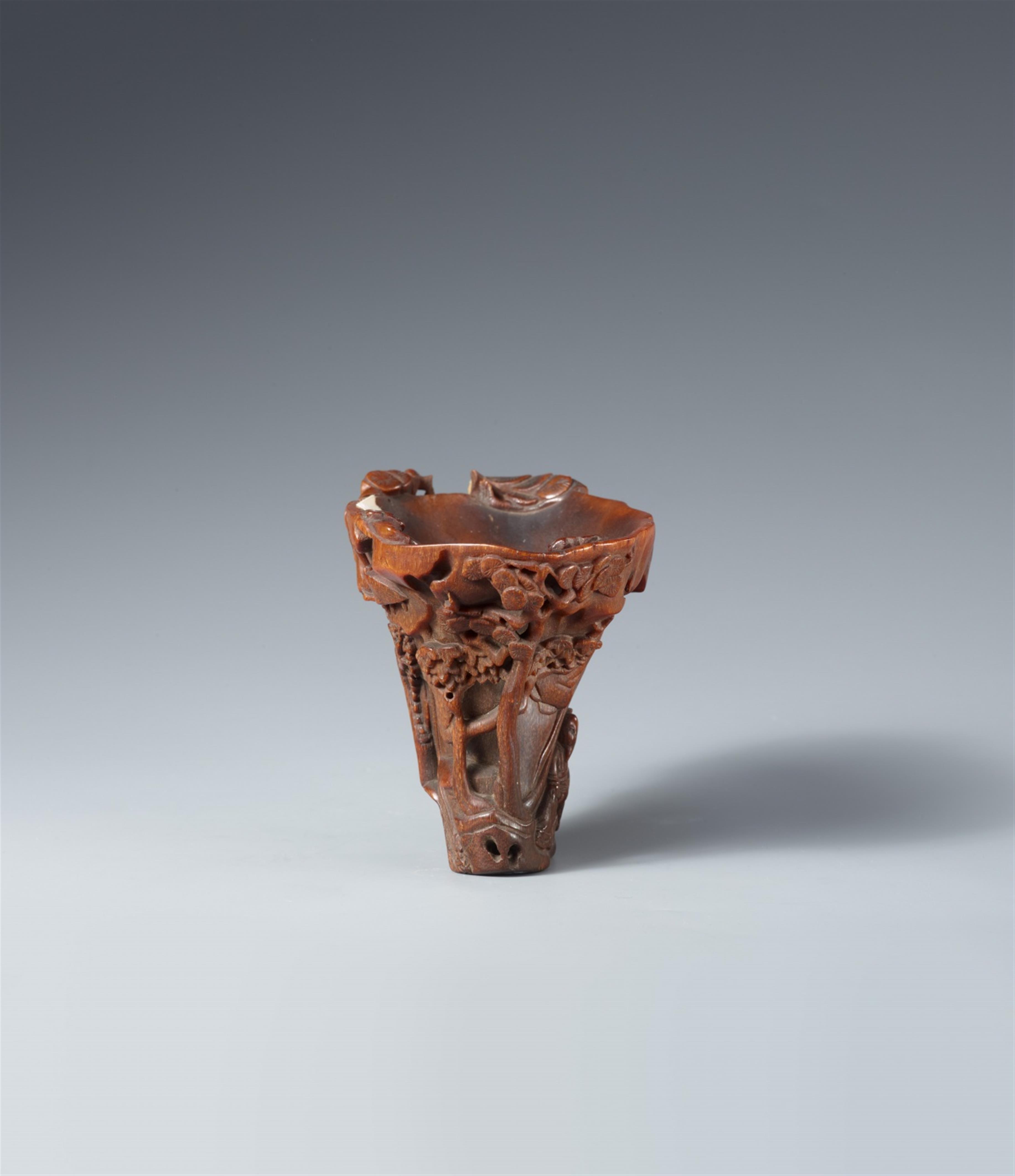 A rhinoceros horn libation cup. 17th/18th century - image-3