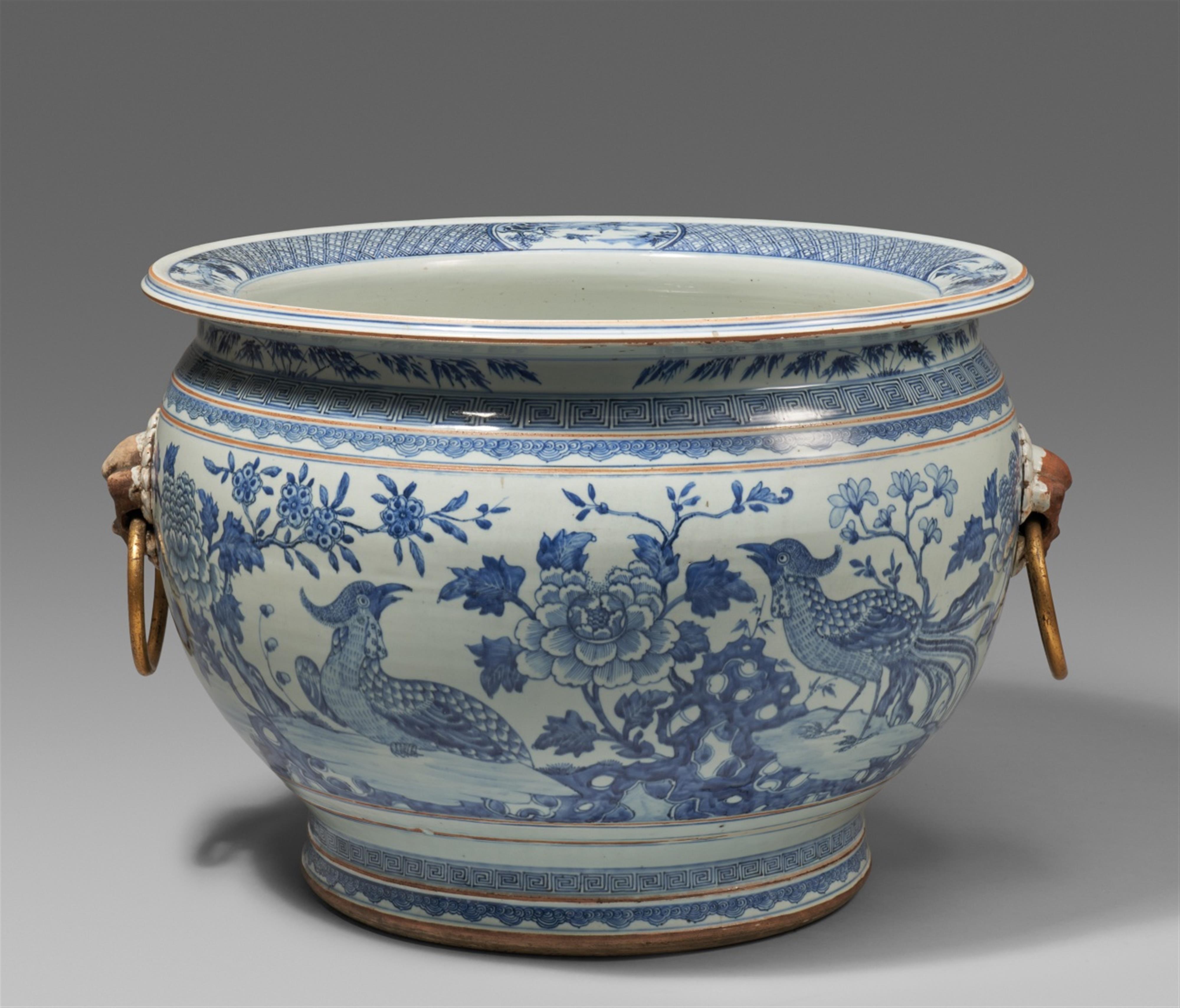 A large blue and white jardinière. Mid 18th century - image-1