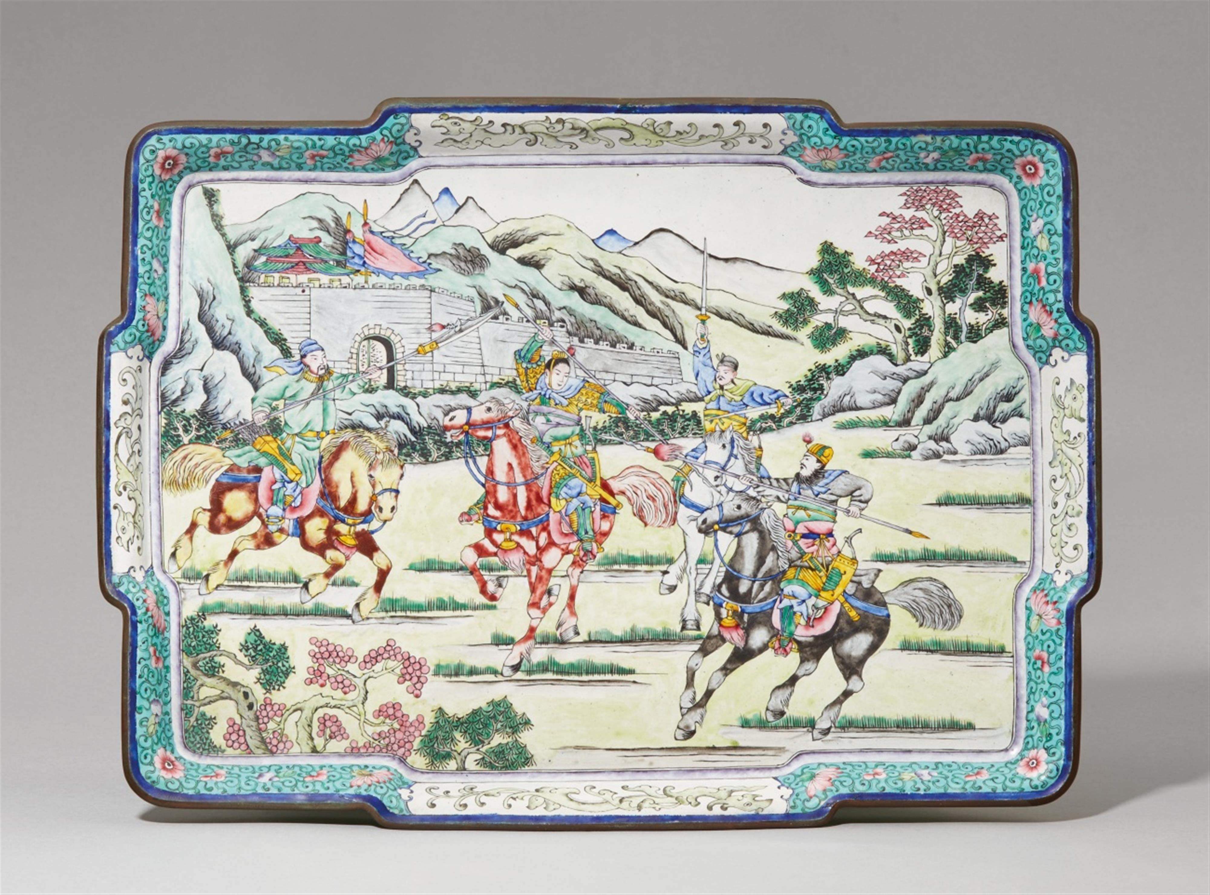 A rectangular painted enamel tray. Early 20th century - image-1