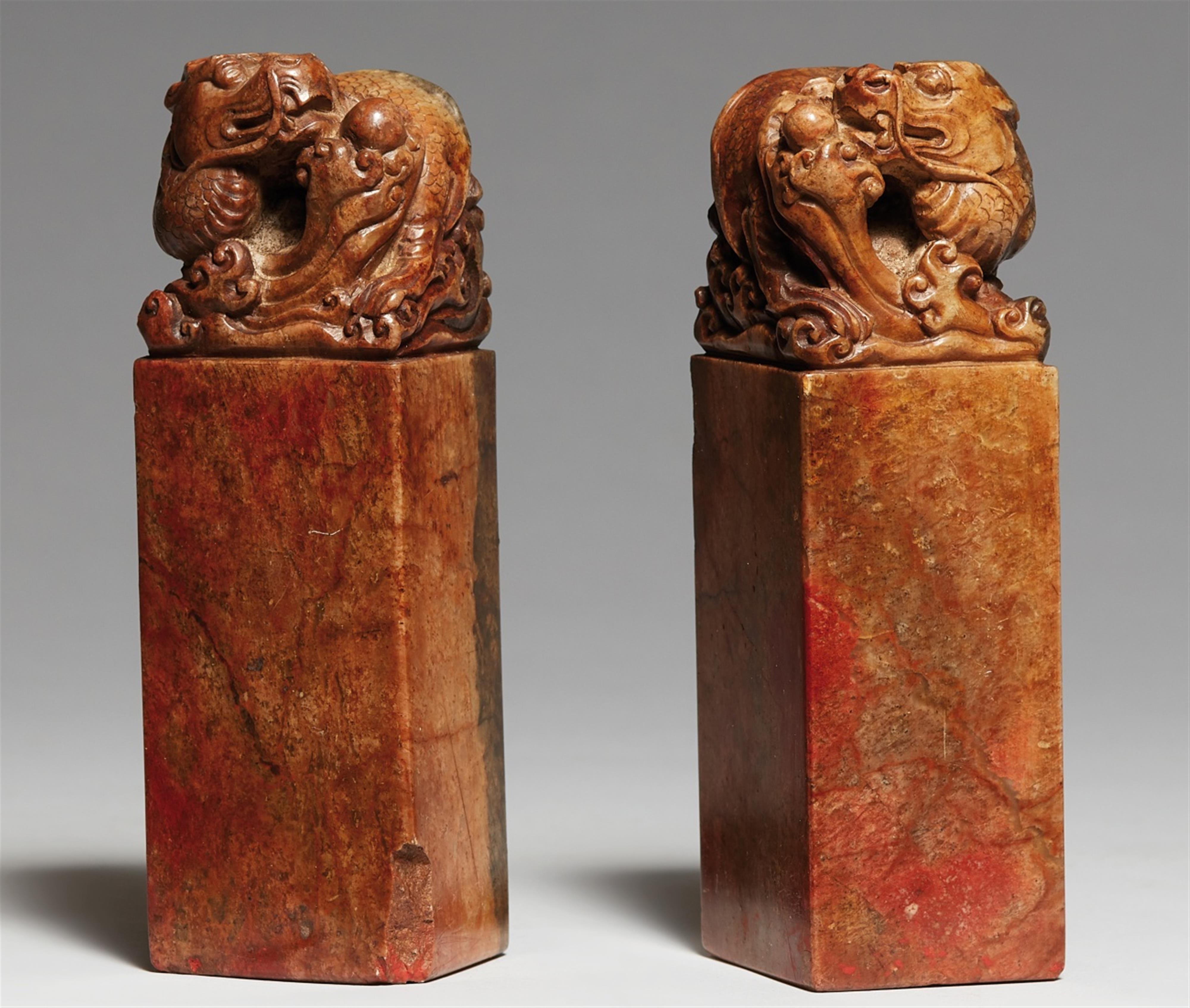 A pair of soapstone seals. 20th century - image-1