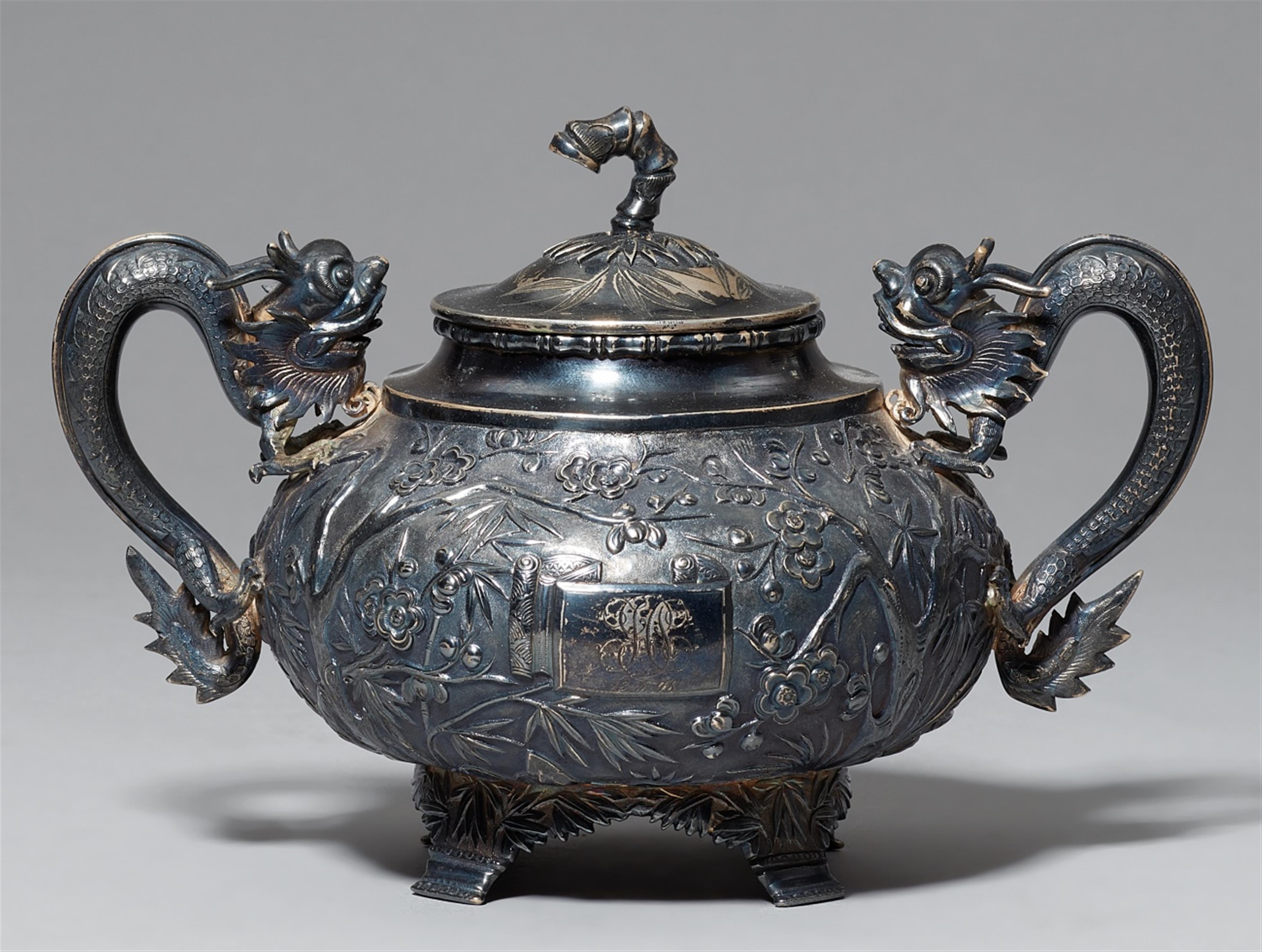 A silver lidded sugar bowl. Late 19th century - image-1