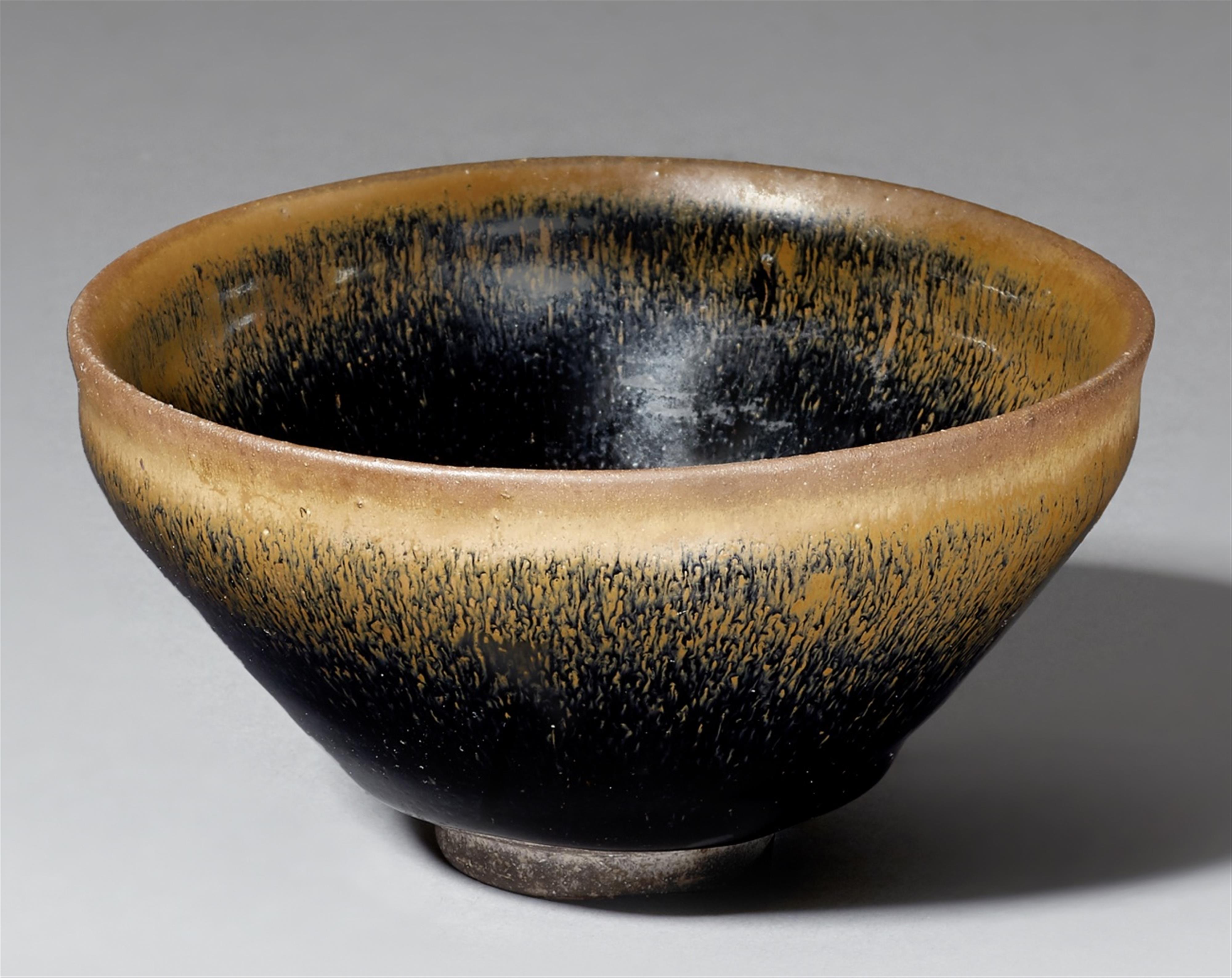 Teeschale mit Hasenfellglasur. Jianyao. Song-Zeit (907-1279) - image-1