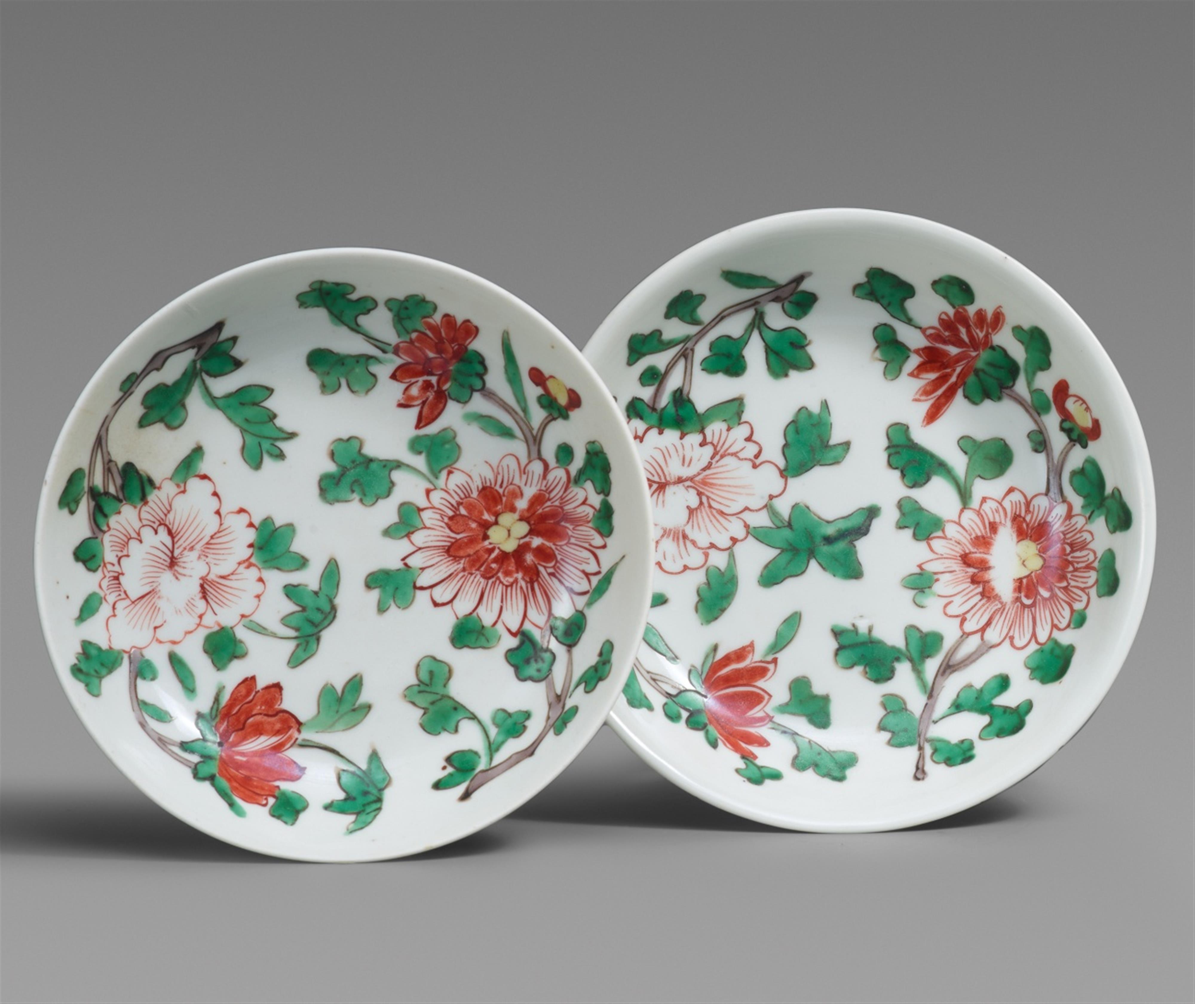 Two small ko aka-e dishes for the Japanese market. 17th century - image-1