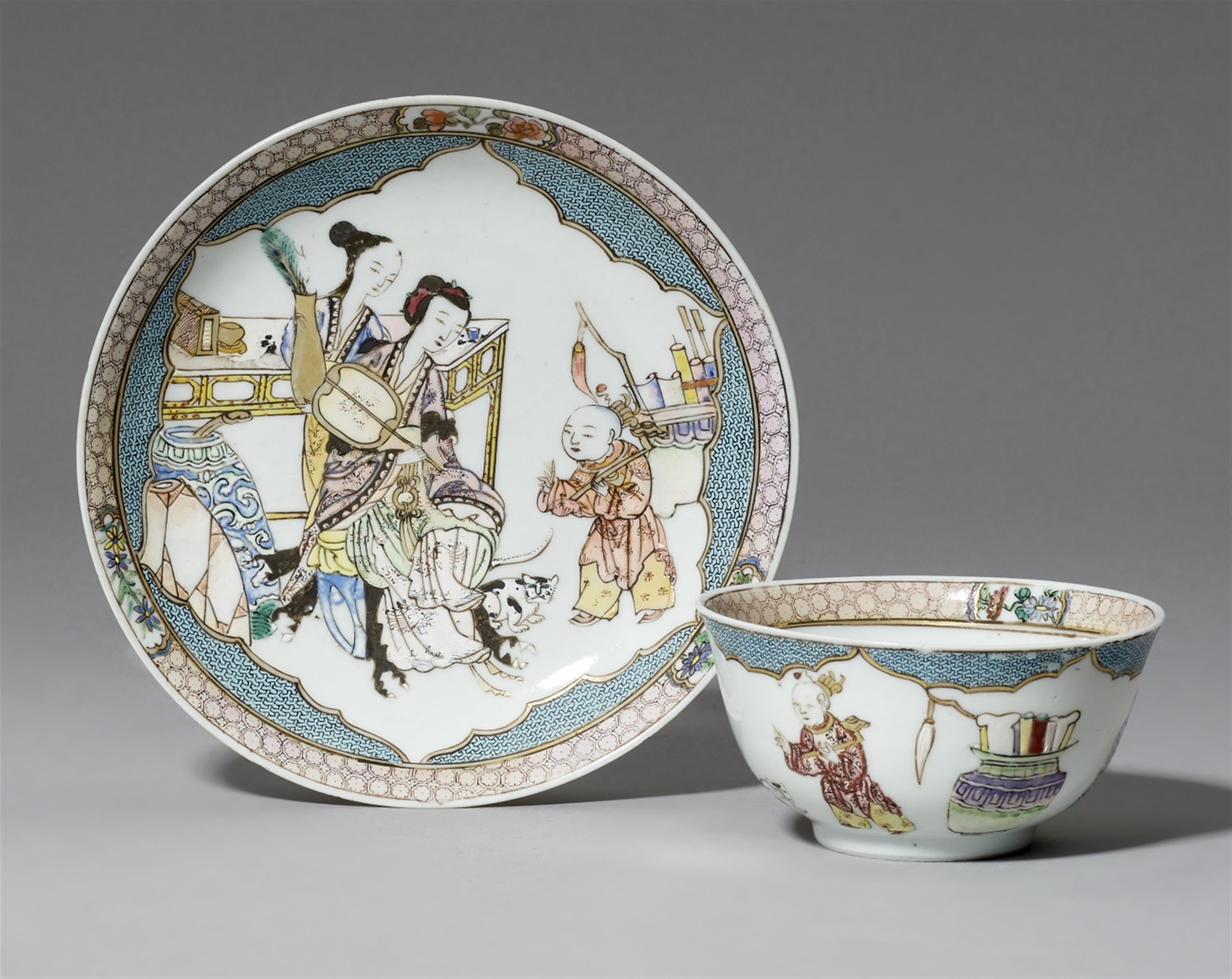 A famille rose cup and saucer. Yongzheng period (1723-1735) - image-1