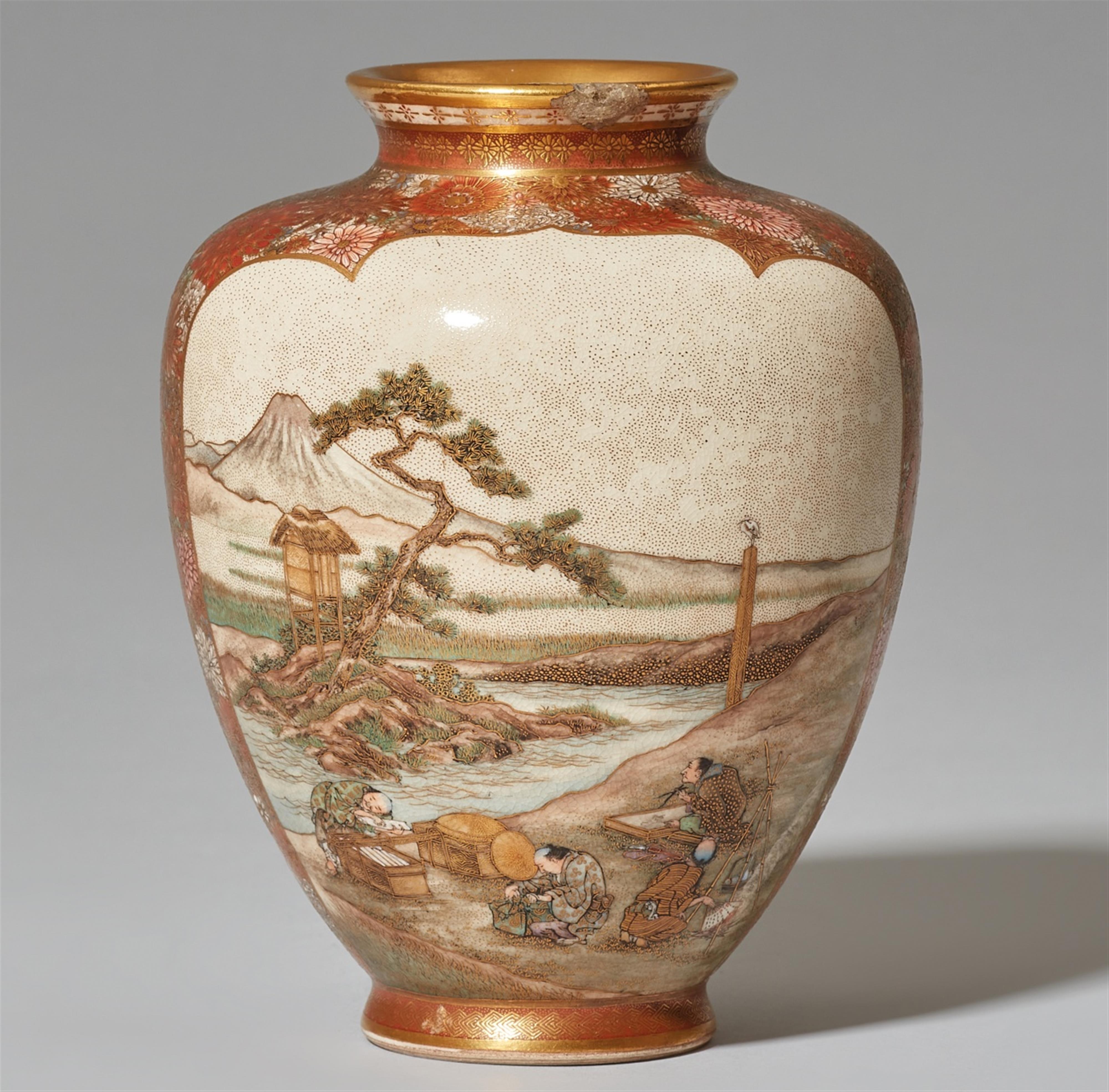 A Kyoto Satsuma-Vase. Late 19th century - image-1