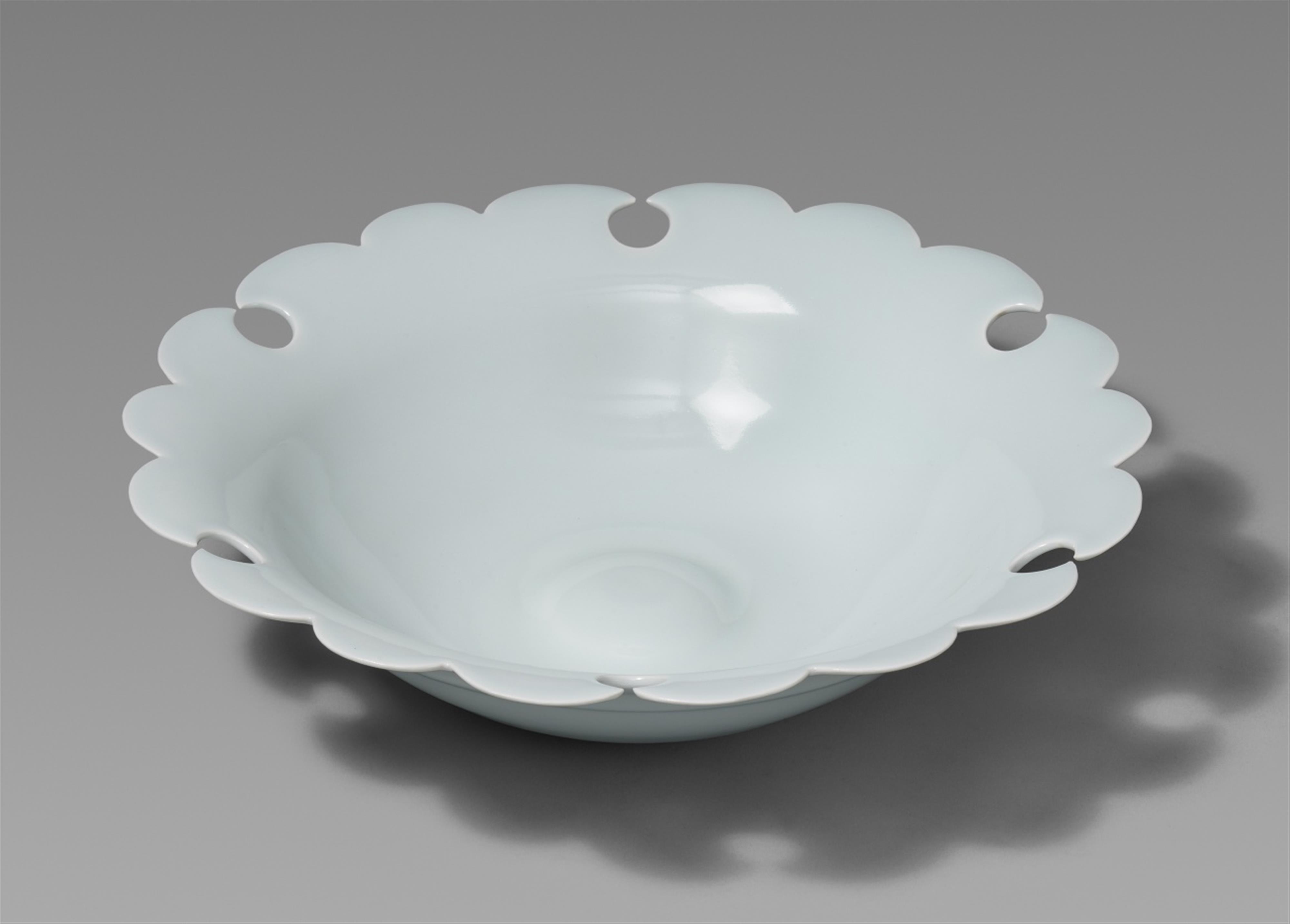 A large bowl, by Yagi Akira (born 1955). Early 21st century - image-1