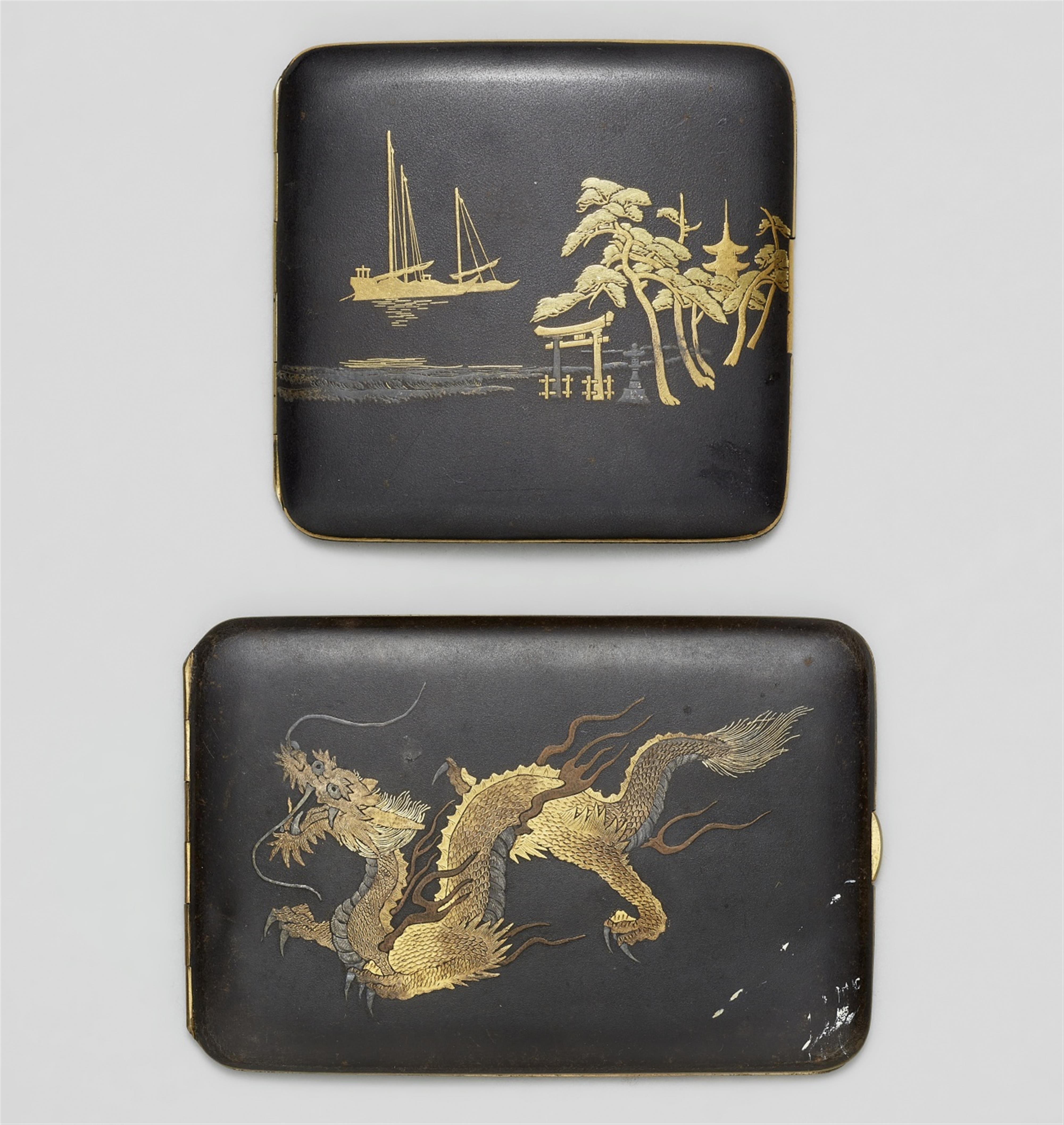 Two Komai style iron cigarette cases. Early 20th century - image-1