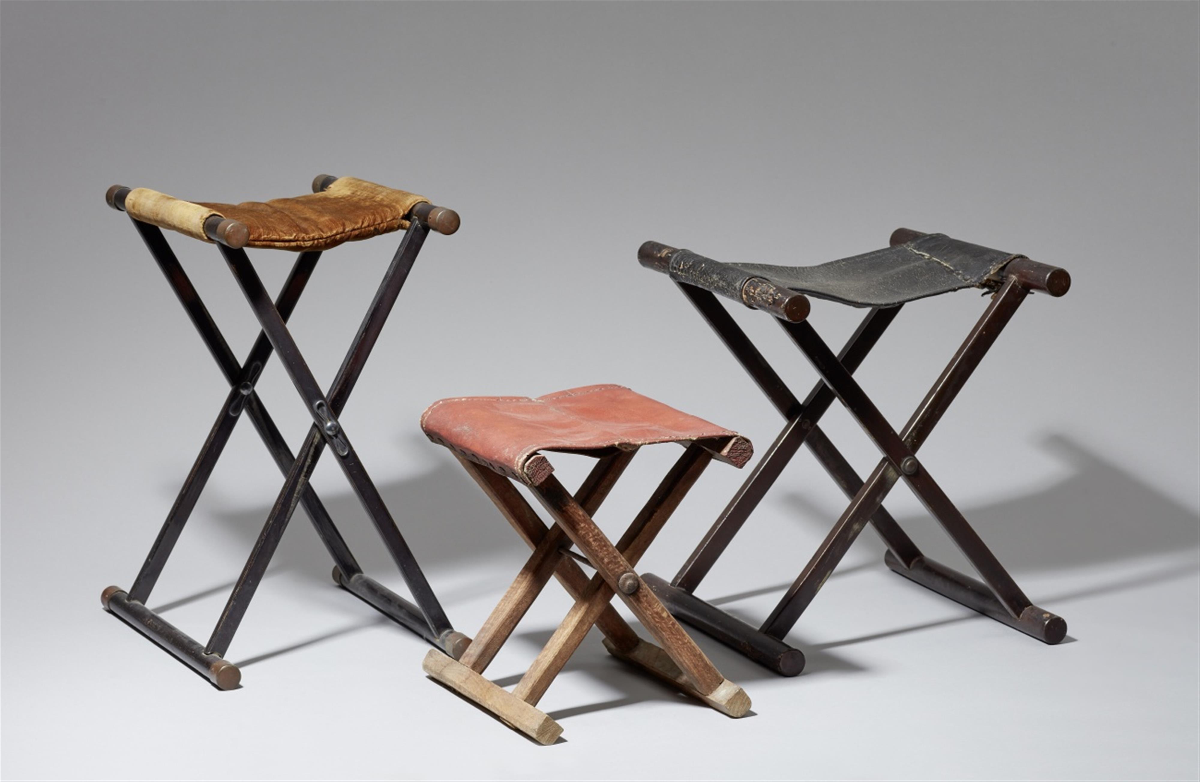 Three wood folding stools. 19th century - image-1