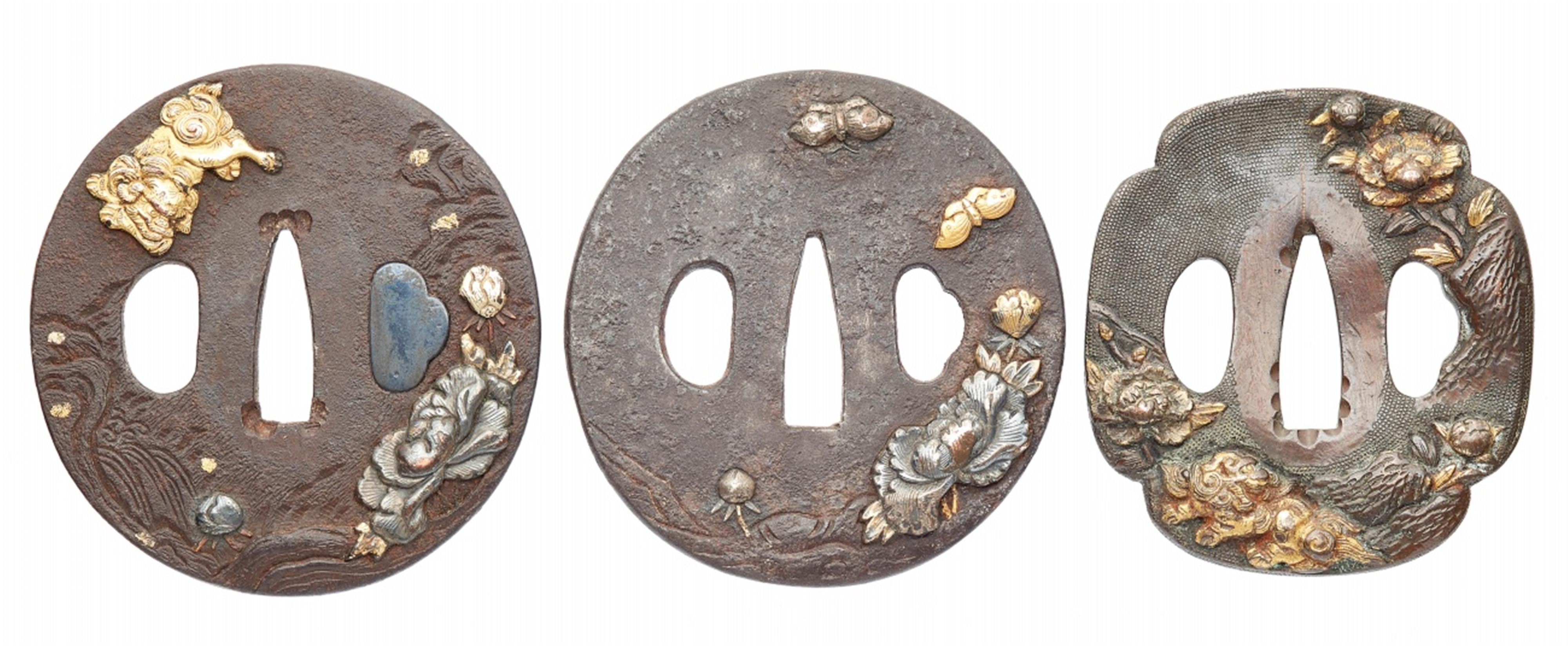 Two iron tsuba and one akagane tsuba. 19th century - image-1