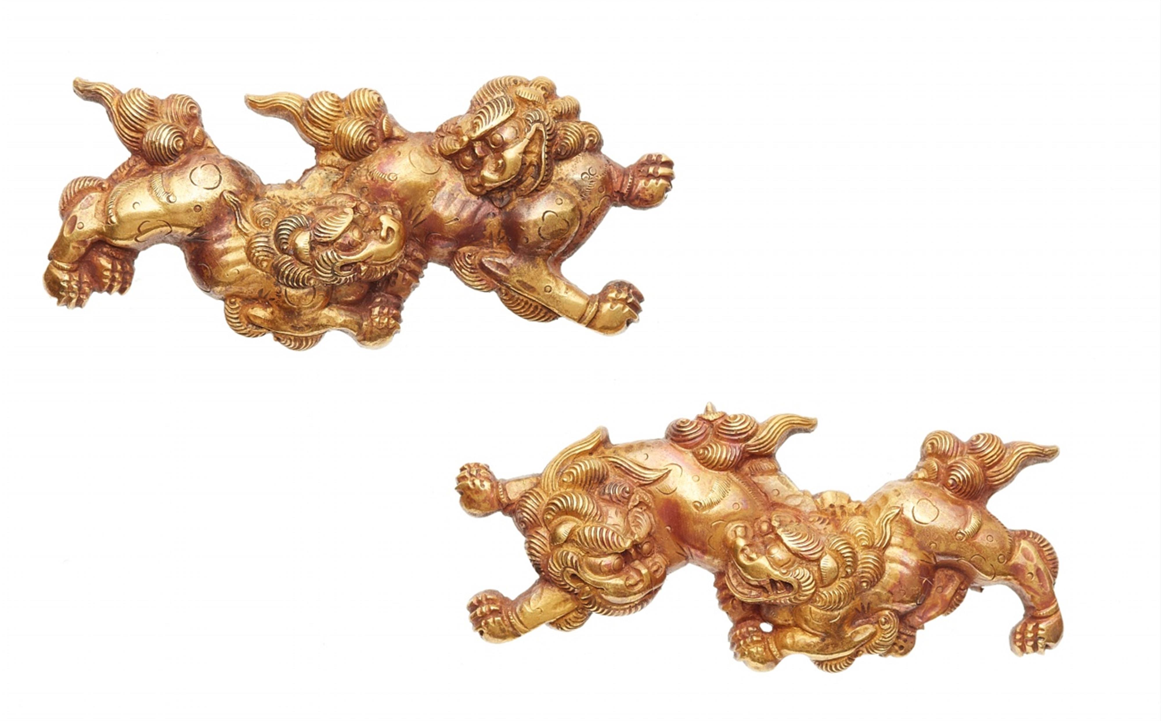 A pair of gold Kyô kinko menuki. 16th/17th century - image-1