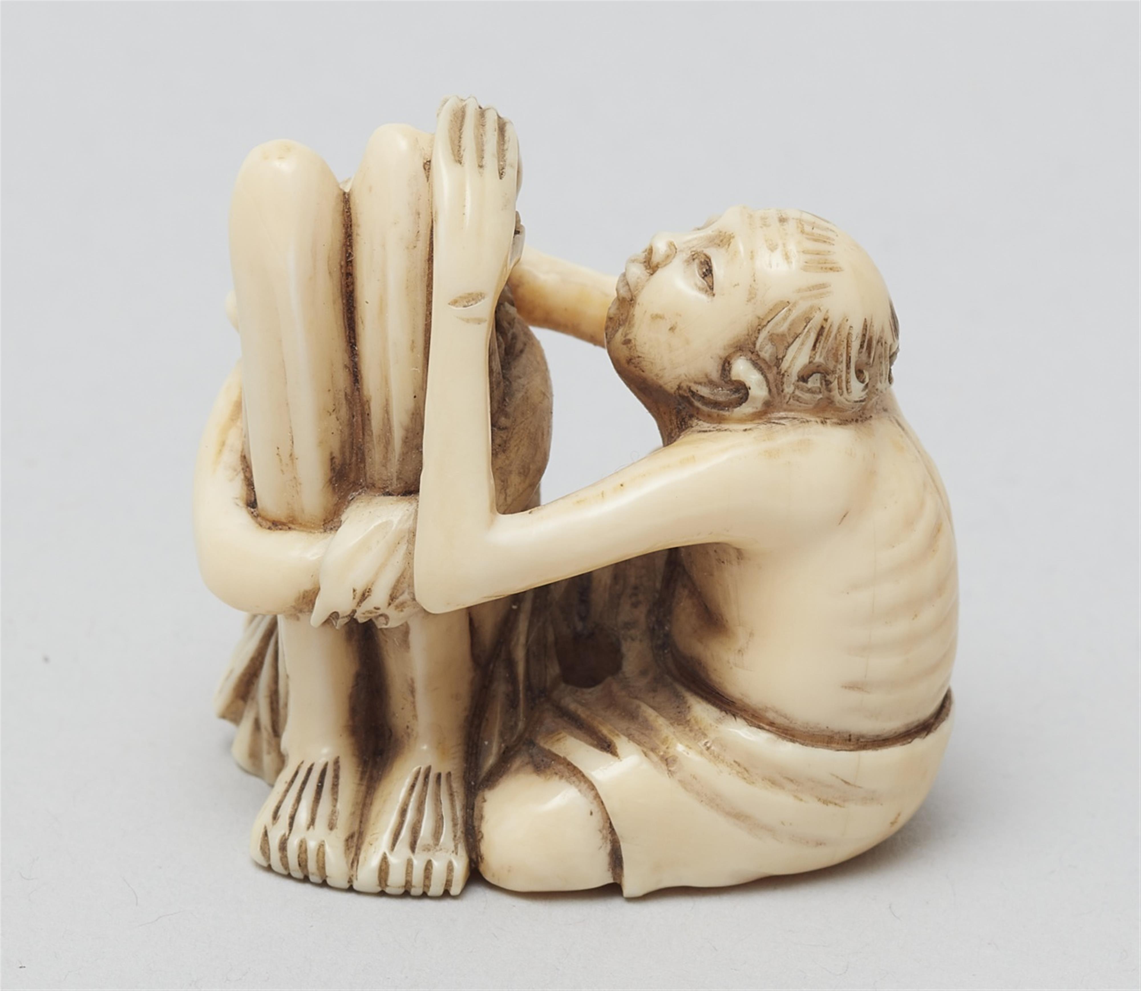 An ivory netsuke of ashinaga and tenaga. Second half 19th century - image-4