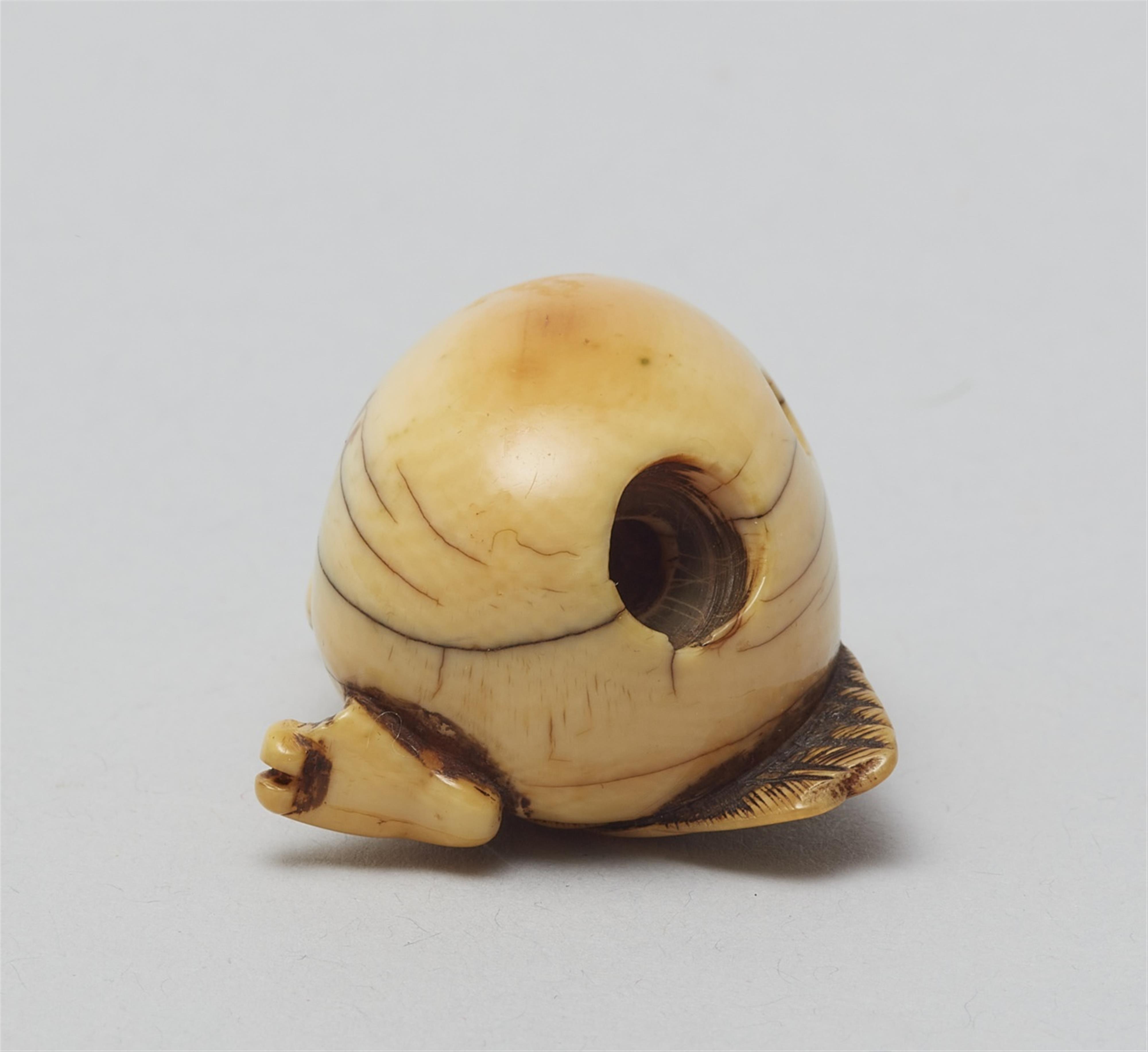 An ivory netsuke of a tengu no tamago. Second half 18th century - image-6